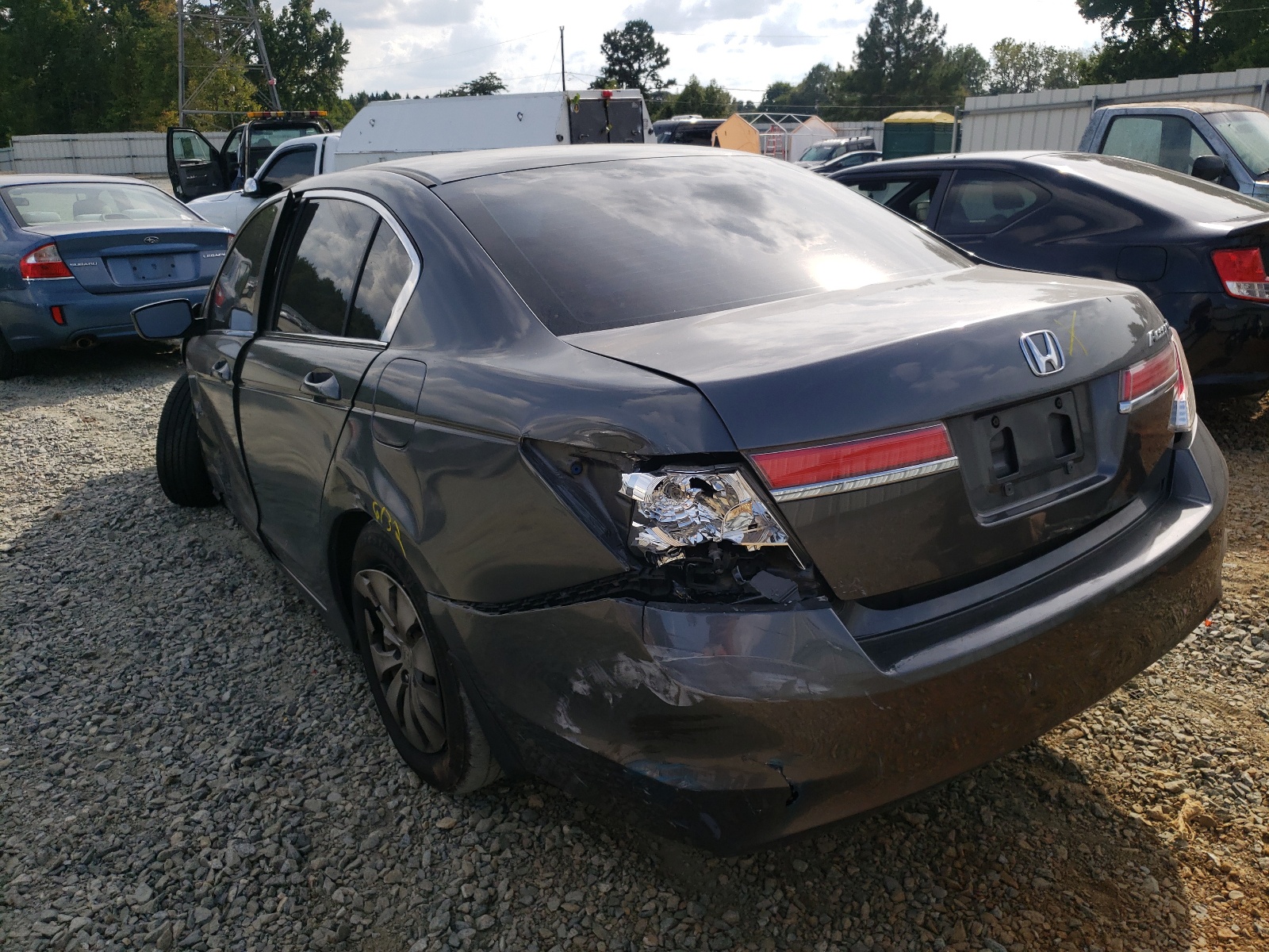 Photo 3 from auction – 2012 HONDA ACCORD LX with VIN 1HGCP2F33CA133924