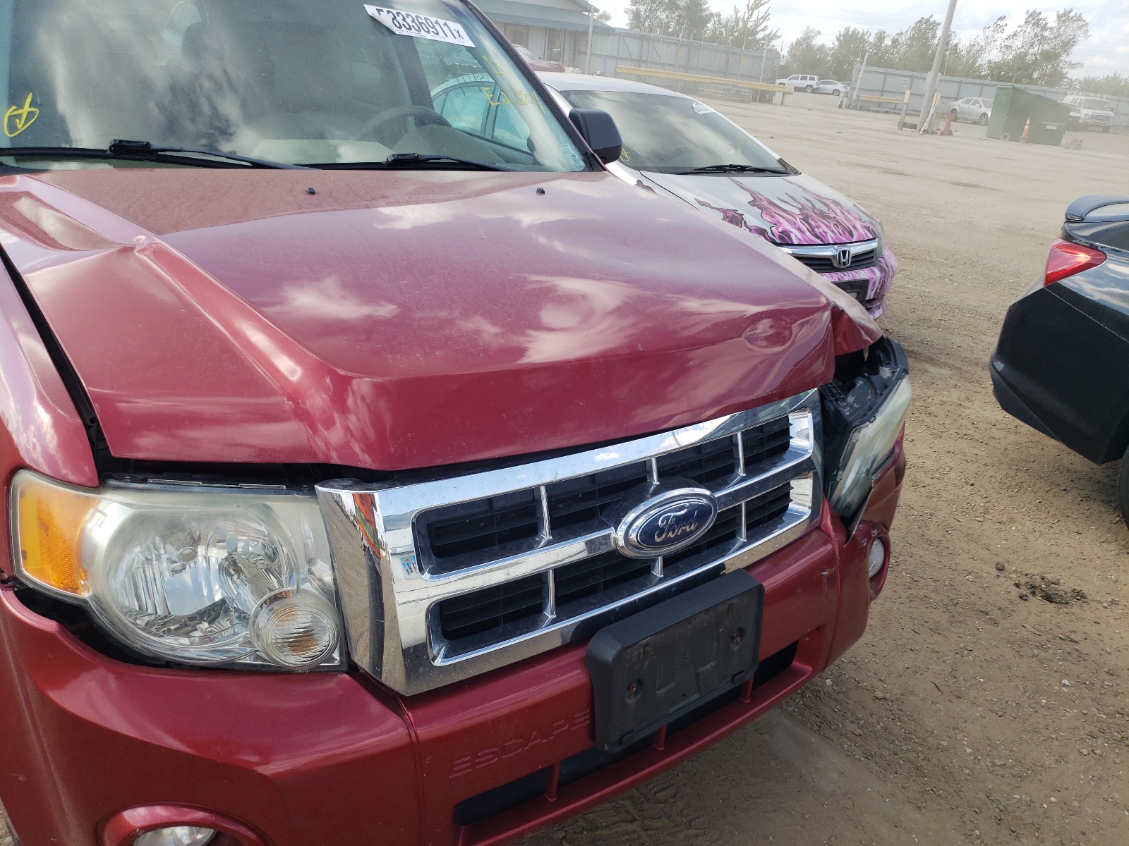 Photo 9 from auction – 2008 FORD ESCAPE XLT with VIN 1FMCU031X8KE23184