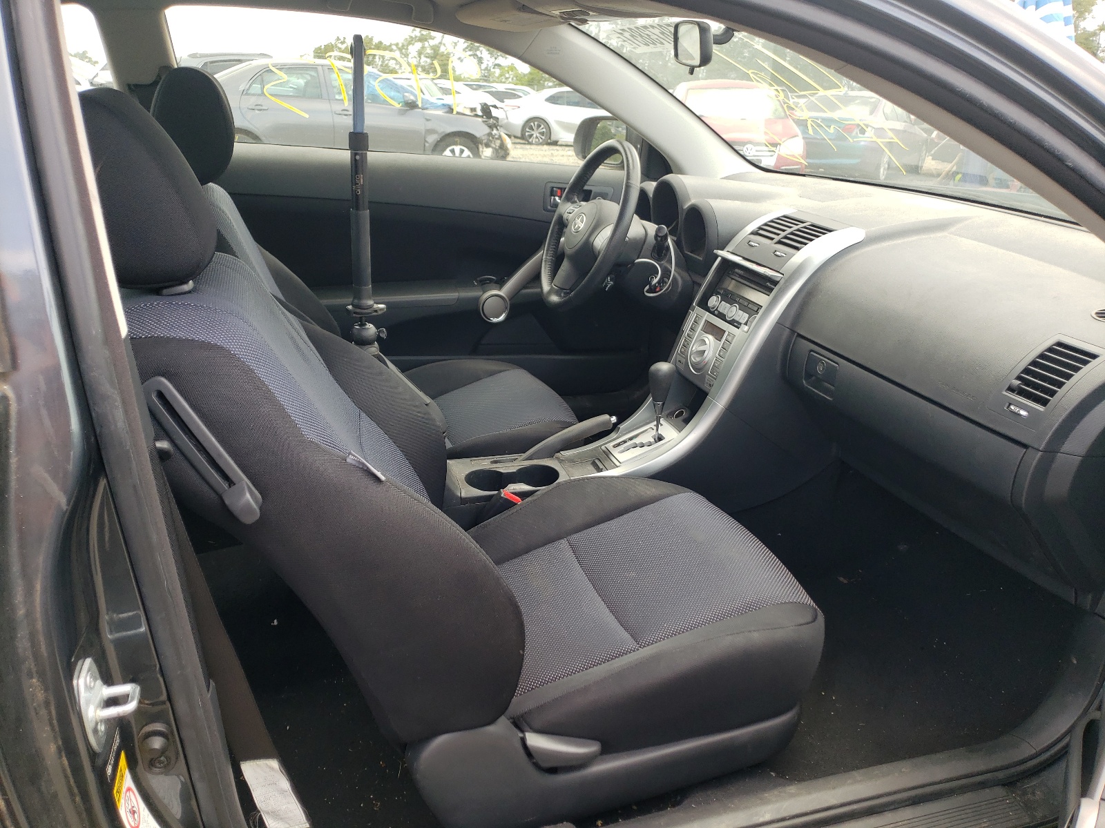 Photo 5 from auction – 2008 TOYOTA SCION TC with VIN JTKDE167780264267