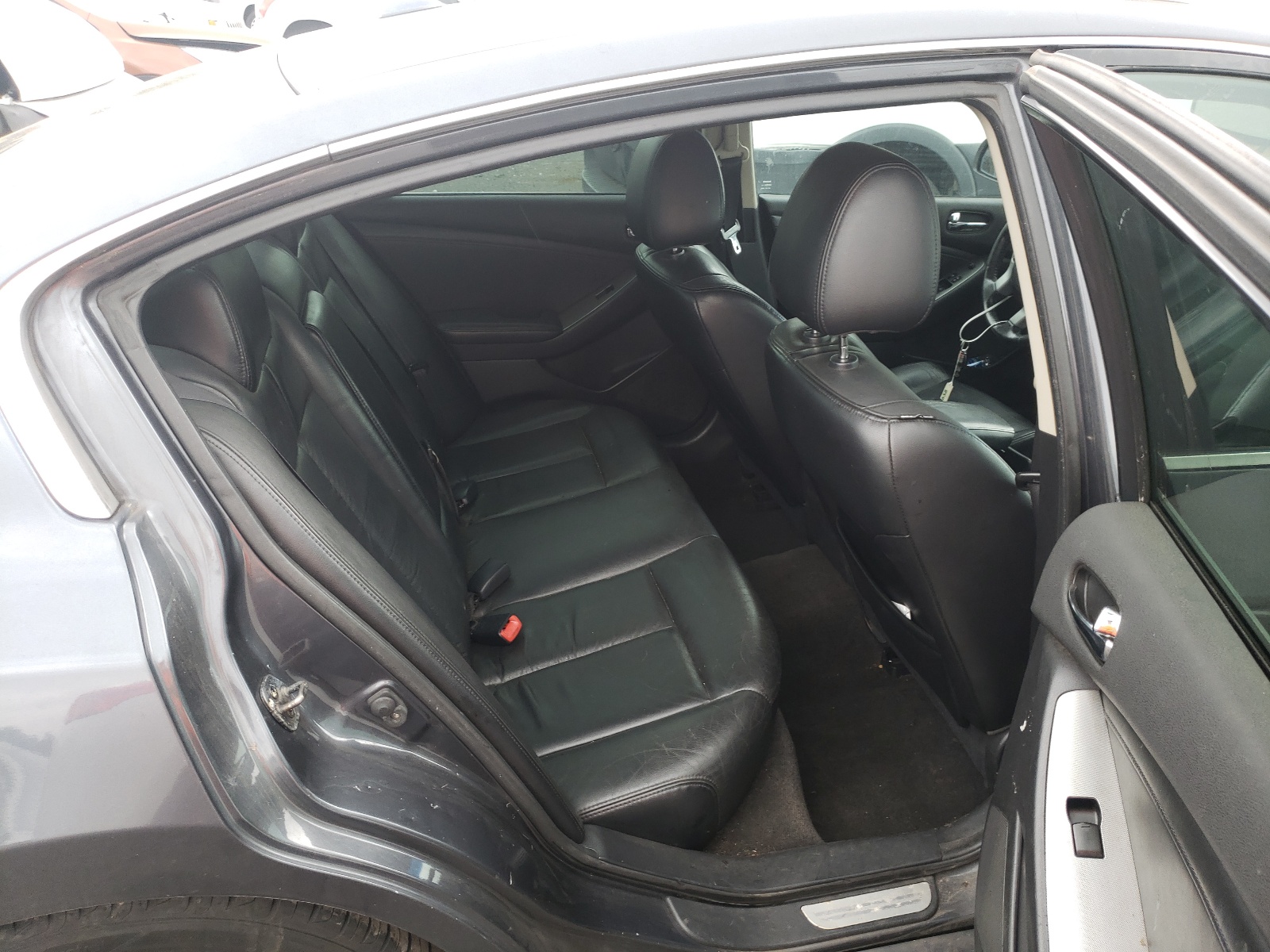 Photo 6 from auction – 2007 NISSAN ALTIMA 3.5 with VIN 1N4BL21E37C236355