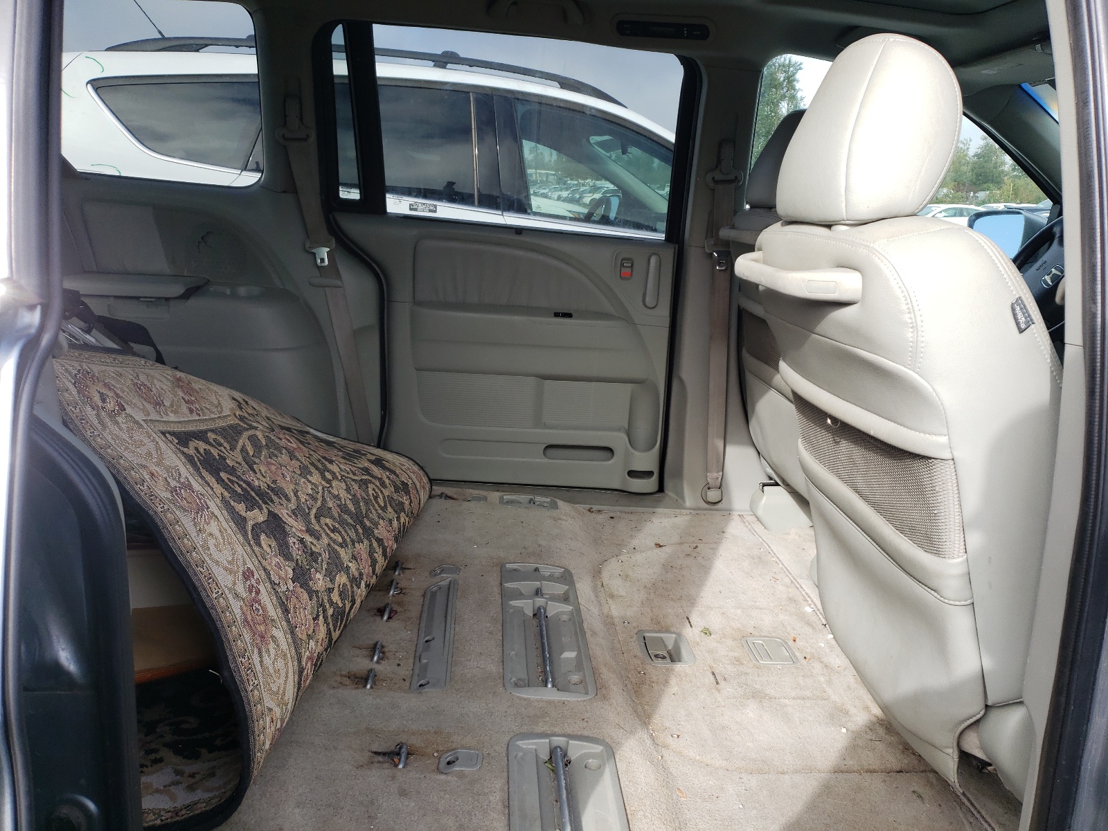 Photo 6 from auction – 2007 HONDA ODYSSEY TO with VIN 5FNRL38877B070679