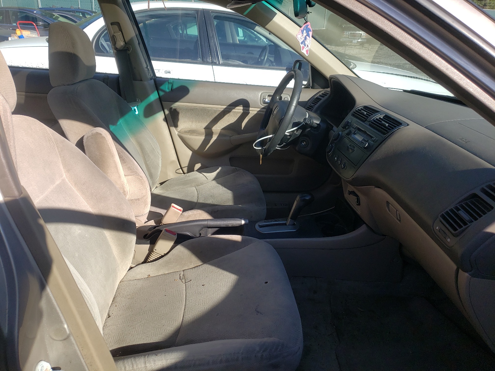Photo 5 from auction – 2002 HONDA CIVIC EX with VIN 1HGES26822L057554