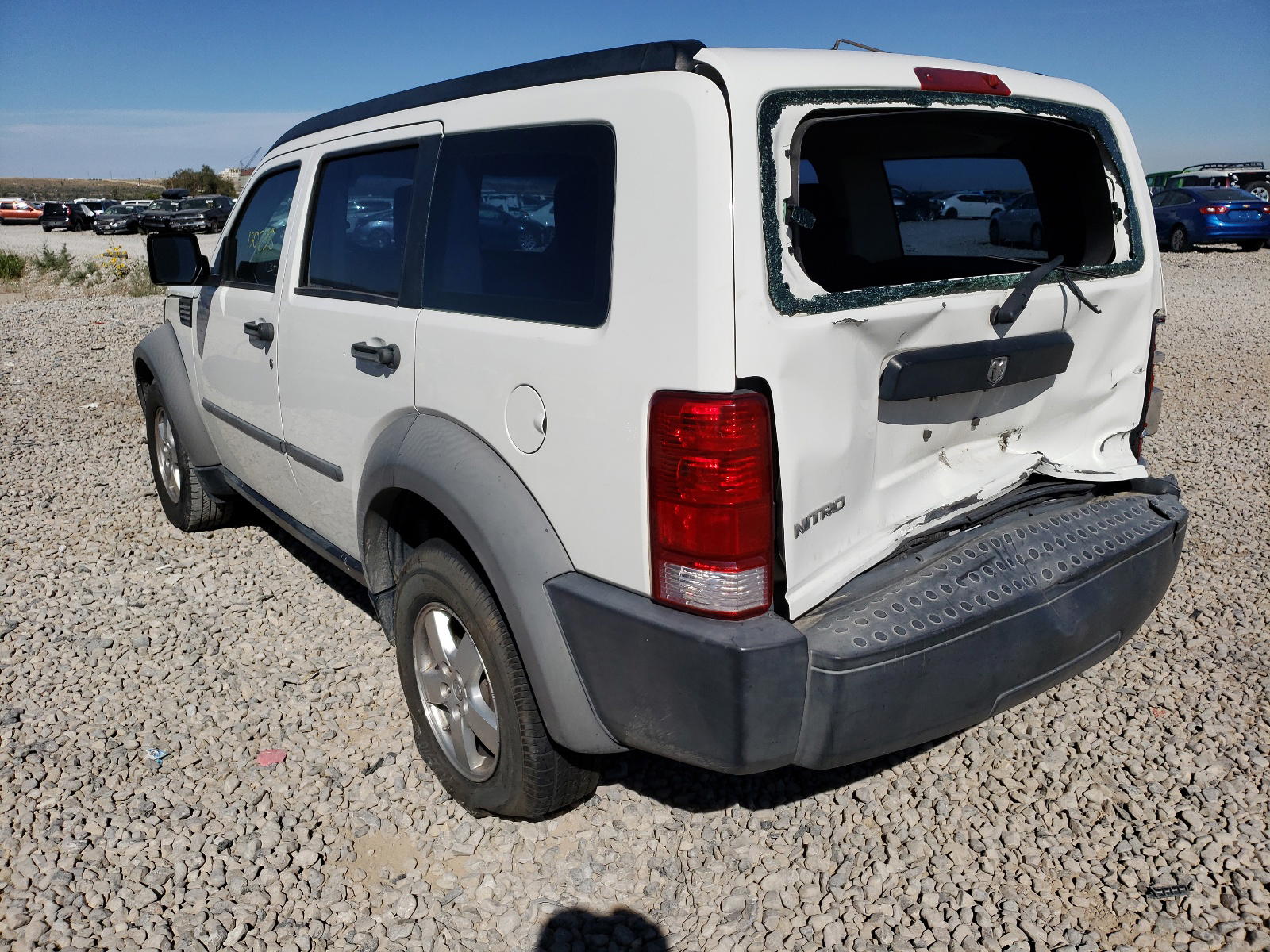Photo 3 from auction – 2007 DODGE NITRO SXT with VIN 1D8GT28K17W596669