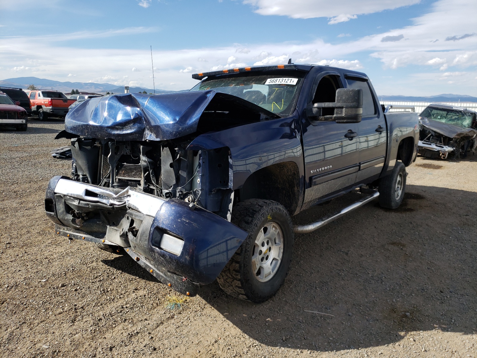 Фото 2 с аукциона – 2011 CHEVROLET SILVERADO с VIN 3GCPKSE34BG312909
