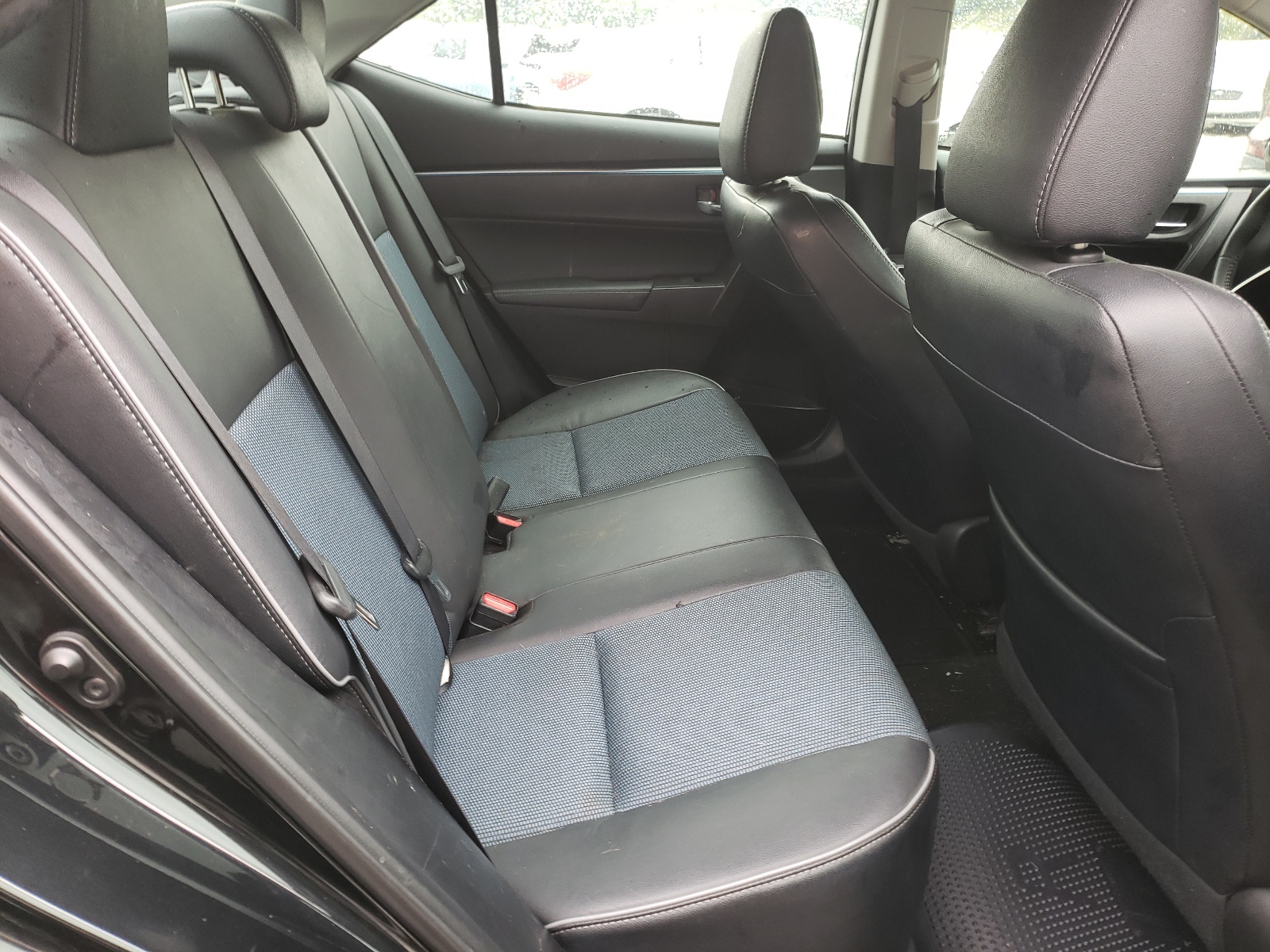 Photo 6 from auction – 2014 TOYOTA COROLLA L with VIN 2T1BURHE9EC208120