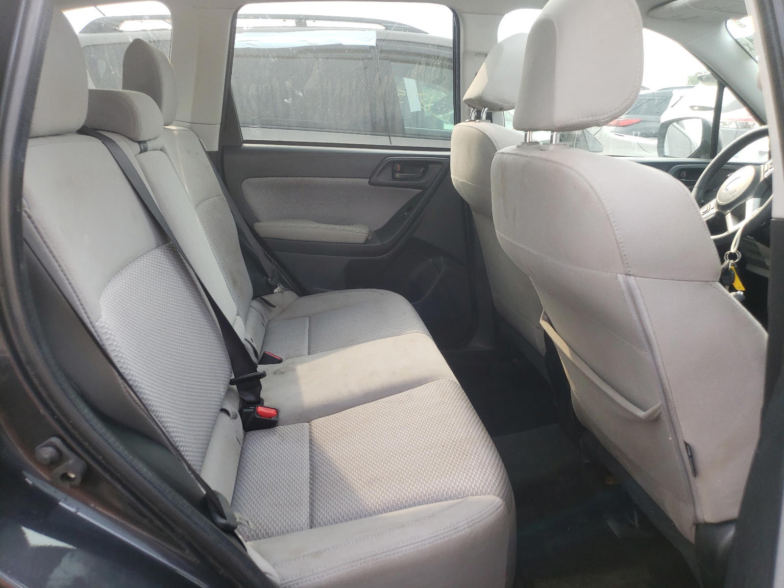 Photo 6 from auction – 2017 SUBARU FORESTER 2 with VIN JF2SJAEC7HH402448