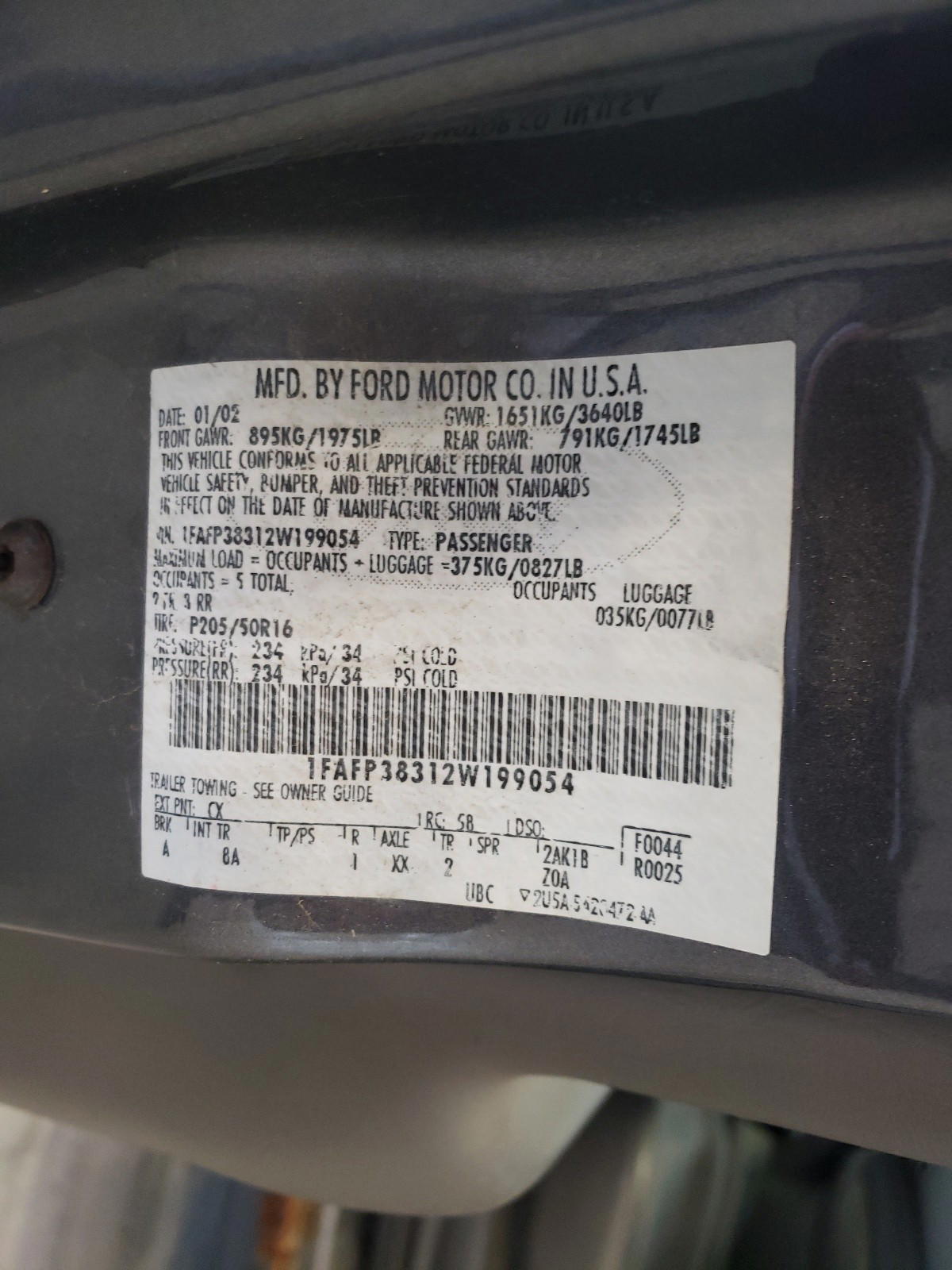 Photo 10 from auction – 2002 FORD FOCUS with VIN 1FAFP38312W199054