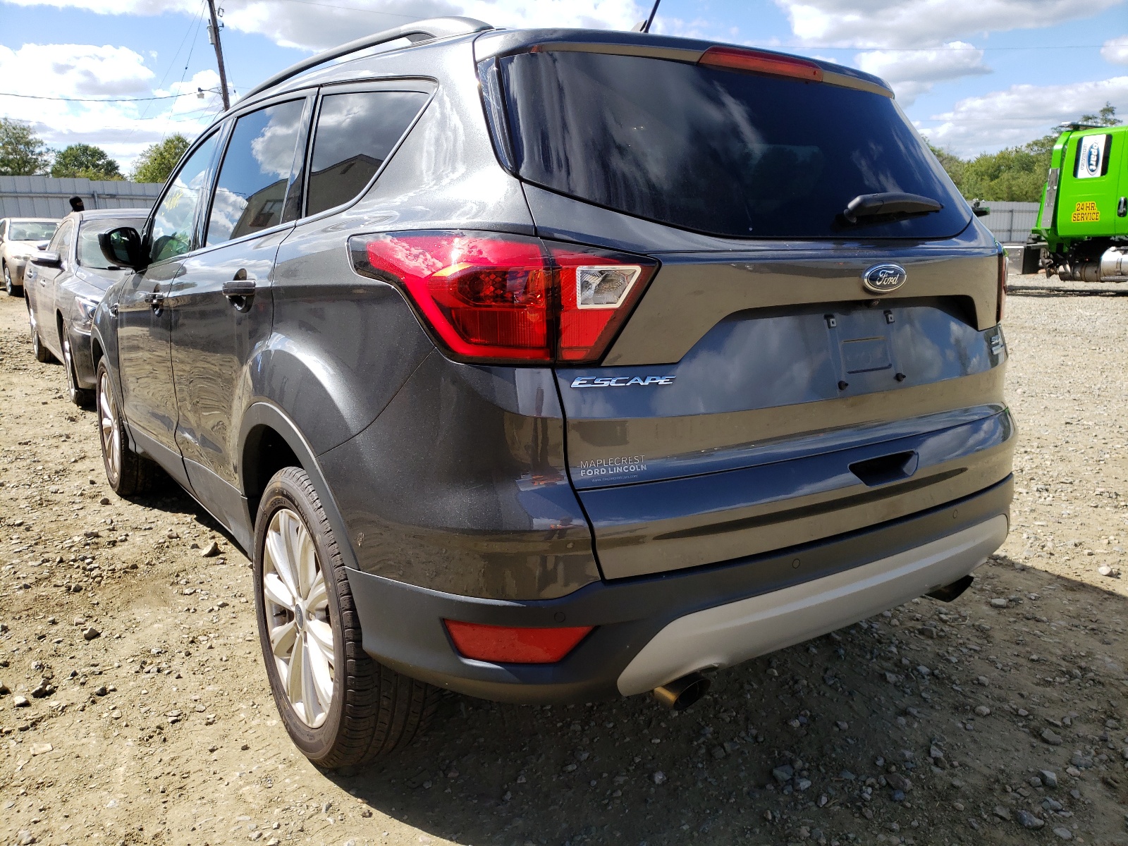Photo 3 from auction – 2019 FORD ESCAPE SEL with VIN 1FMCU9HD6KUA57288