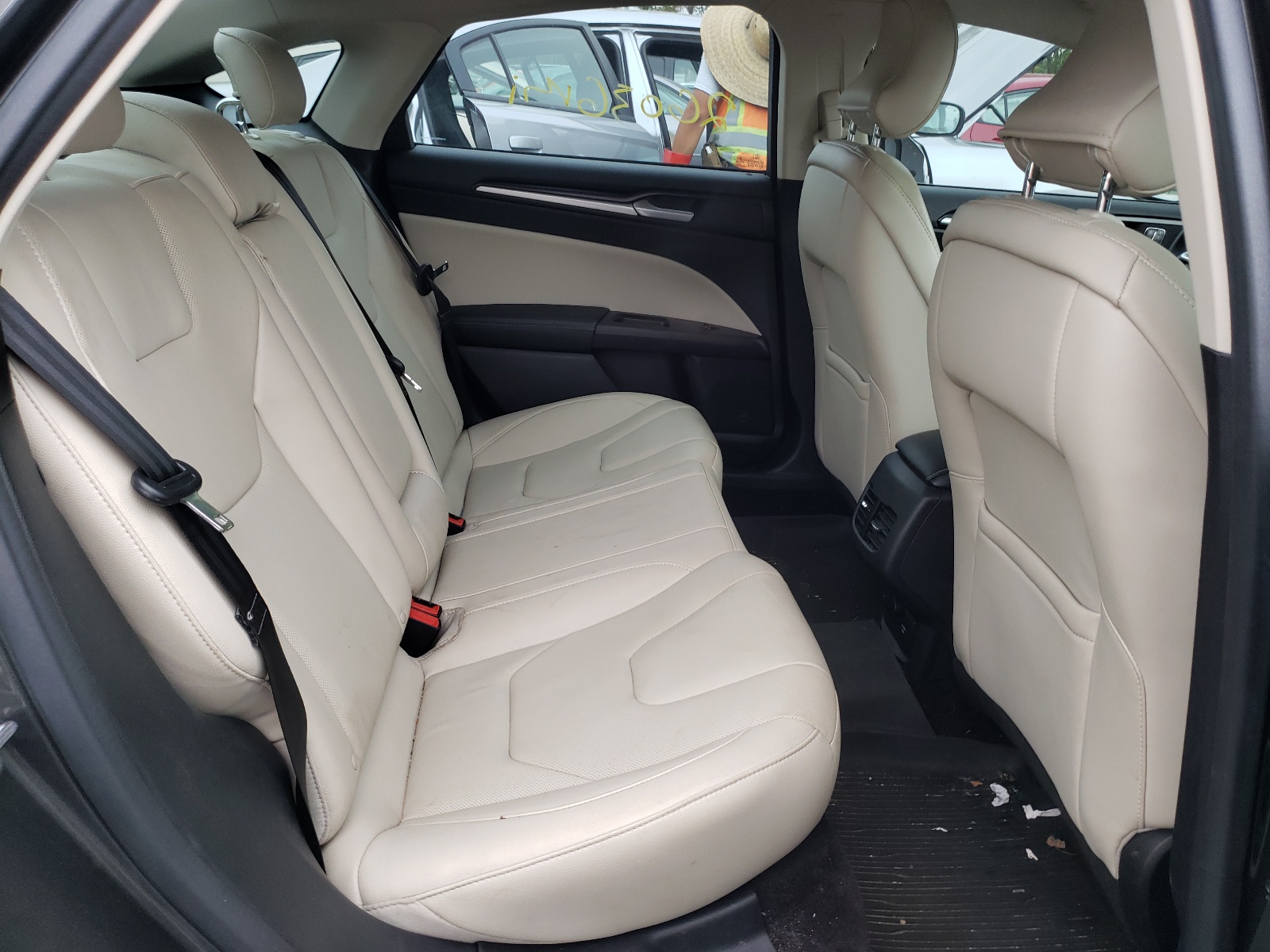 Photo 6 from auction – 2017 FORD FUSION TIT with VIN 3FA6P0SU5HR218667