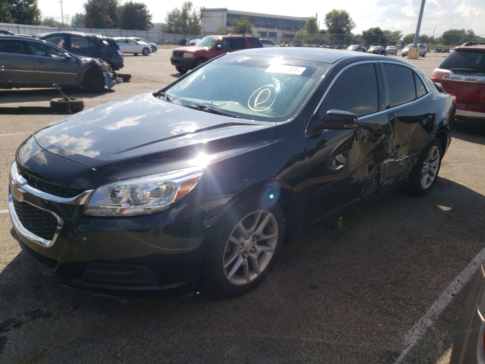 Photo 2 from auction – 2015 CHEVROLET MALIBU 1LT with VIN 1G11C5SL4FF304625