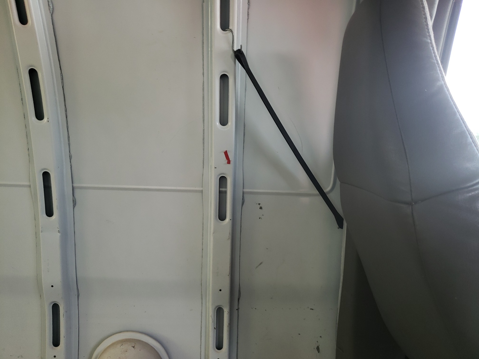 Photo 5 from auction – 2009 CHEVROLET EXPRESS G1 with VIN 1GCFG15X491145809