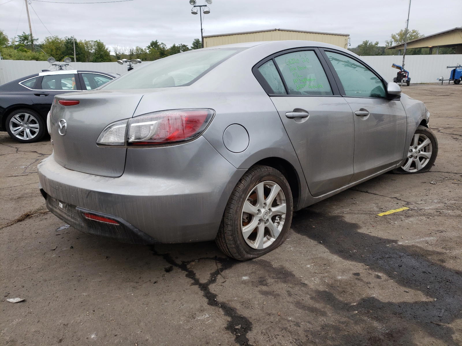 Photo 4 from auction – 2010 MAZDA 3 I with VIN JM1BL1SG3A1320490