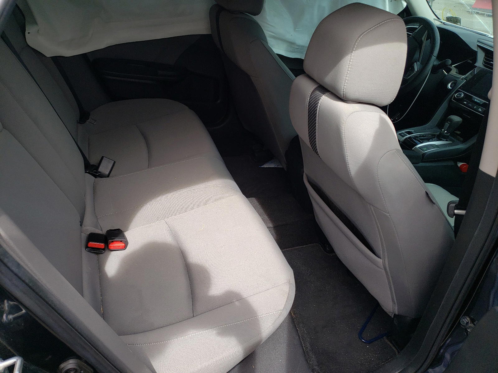 Photo 6 from auction – 2018 HONDA CIVIC EX with VIN 2HGFC2F76JH509980