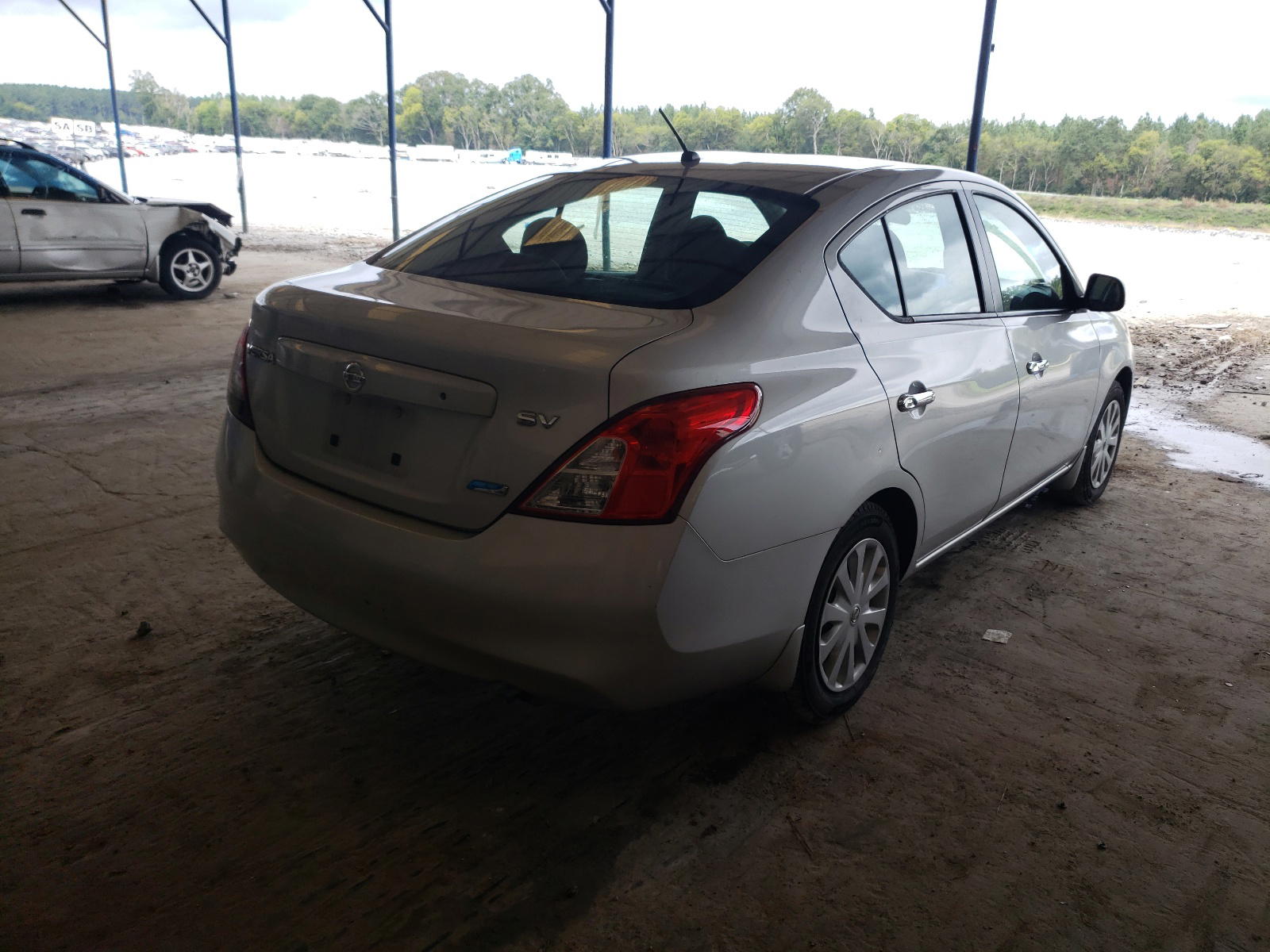 Photo 4 from auction – 2012 NISSAN VERSA S with VIN 3N1CN7AP6CL945211