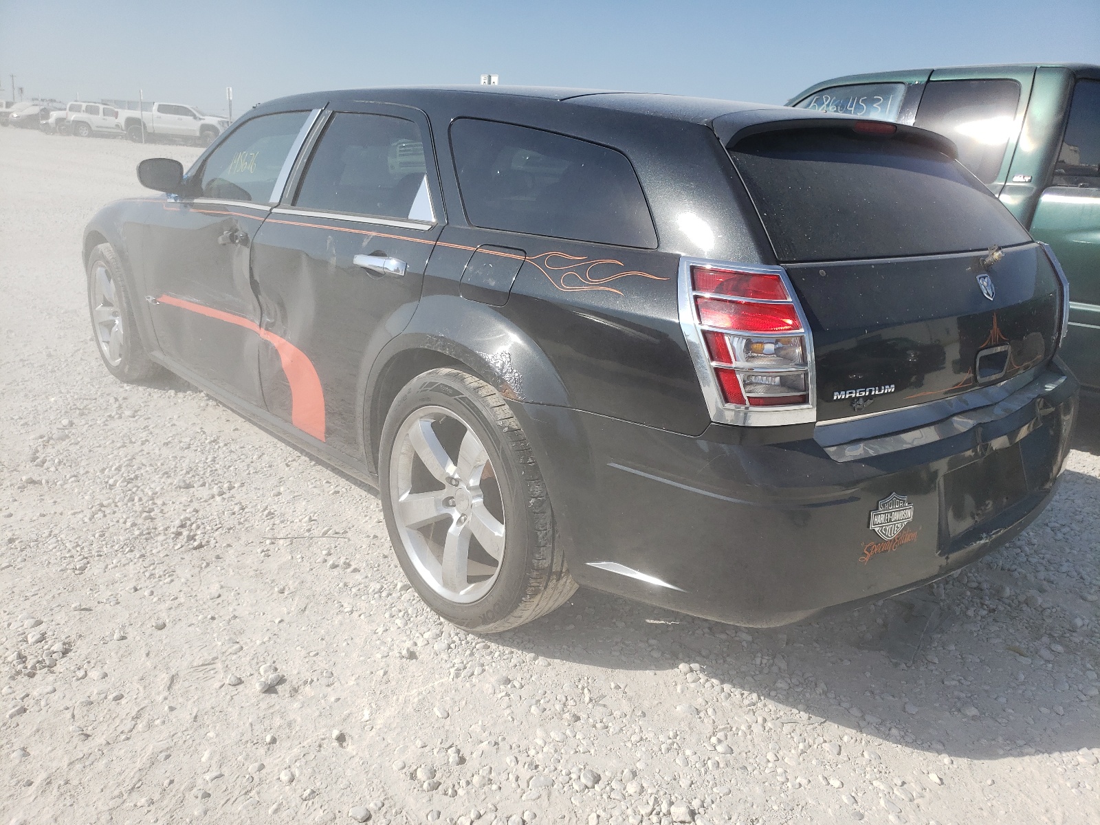 Photo 3 from auction – 2007 DODGE MAGNUM SXT with VIN 2D4FV47V47H620413