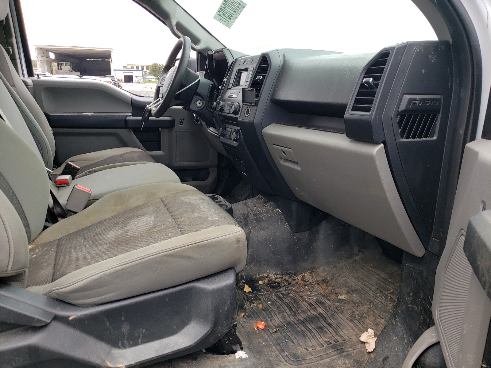 Photo 5 from auction – 2017 FORD F150 SUPER with VIN 1FTEX1EF6HKE34119