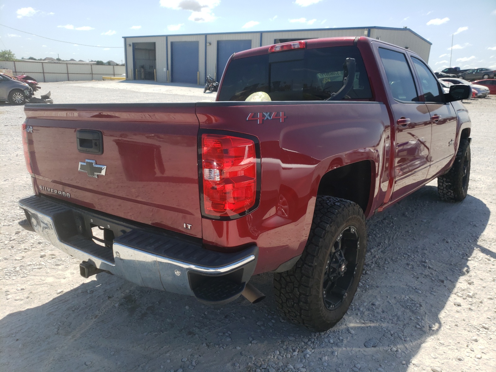Photo 4 from auction – 2018 CHEVROLET SILVERADO with VIN 3GCUKREC8JG219708