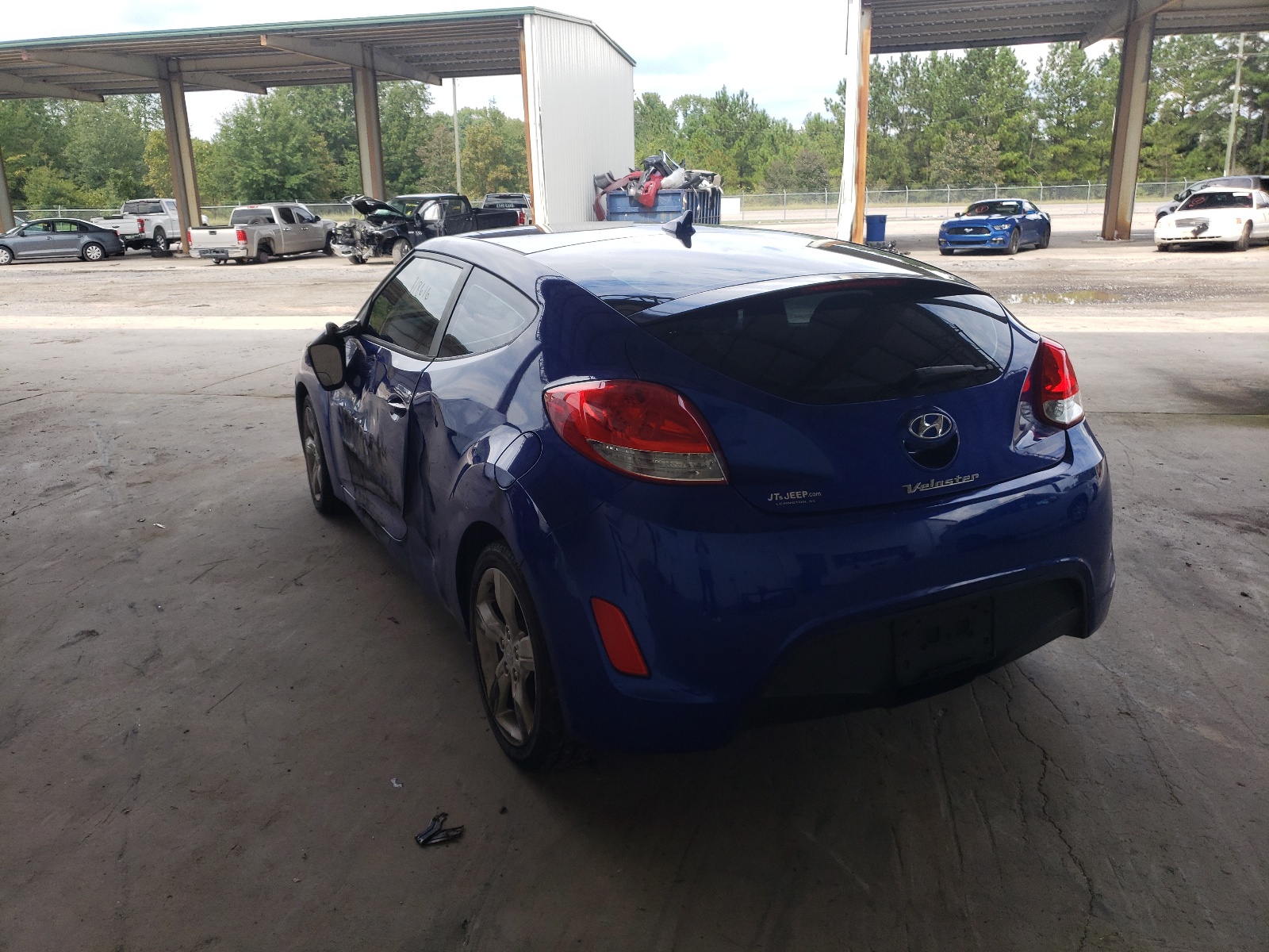 Photo 3 from auction – 2014 HYUNDAI VELOSTER with VIN KMHTC6AD1EU204312