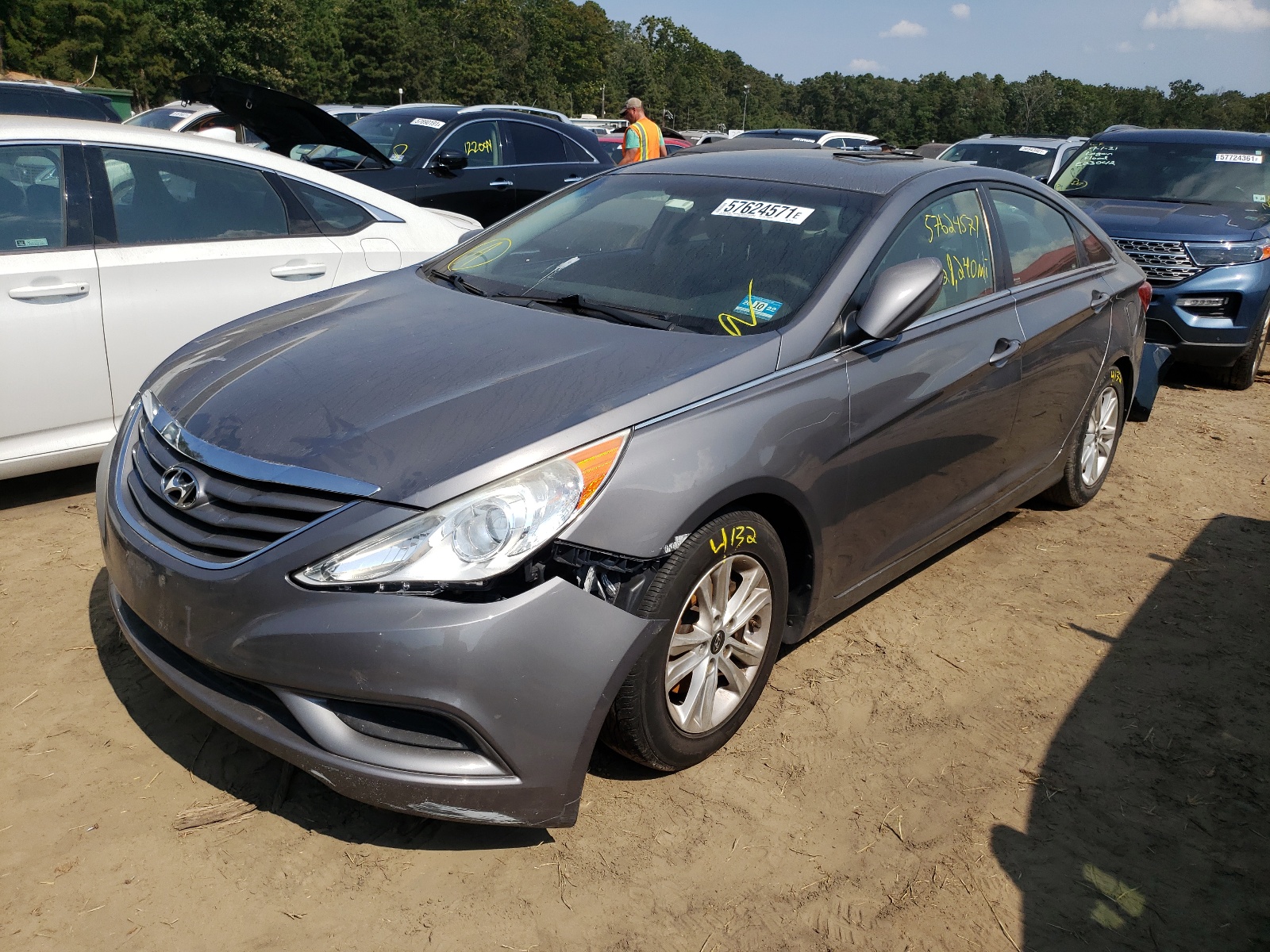 Photo 2 from auction – 2011 HYUNDAI SONATA GLS with VIN 5NPEB4AC7BH291716