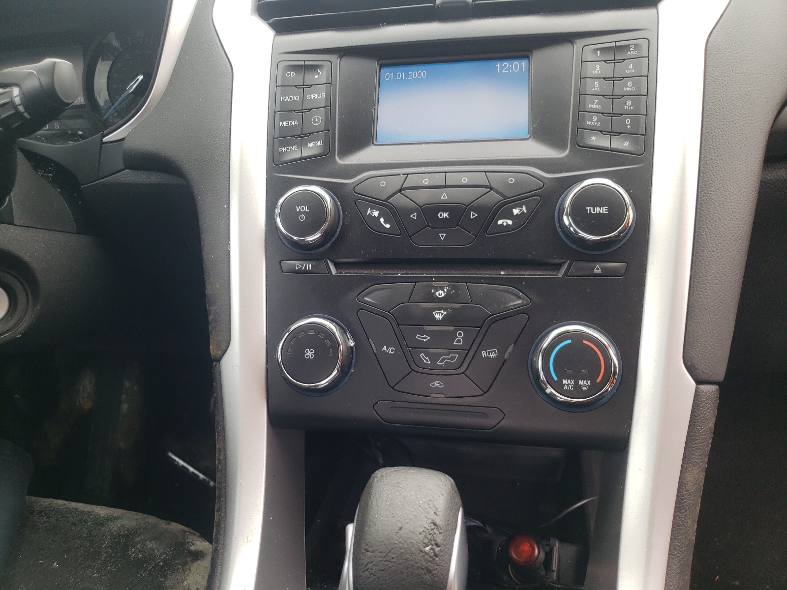 Photo 9 from auction – 2014 FORD FUSION SE with VIN 3FA6P0H70ER312176