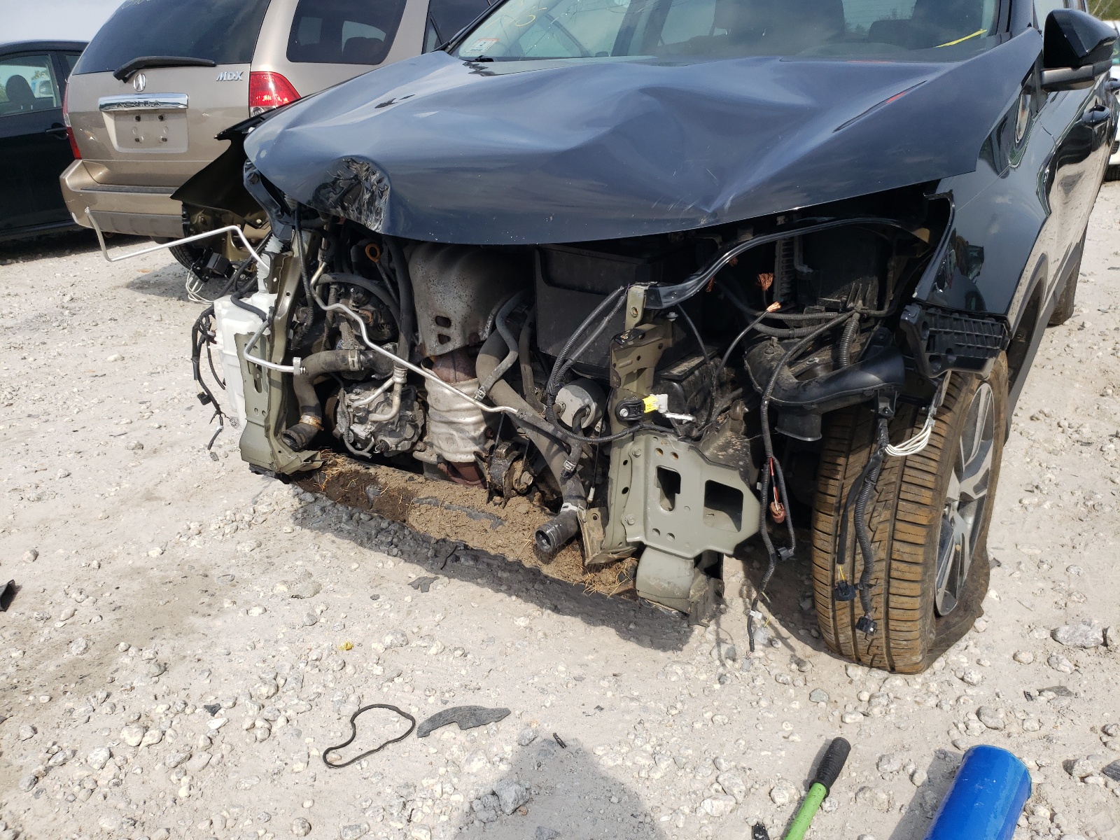Photo 9 from auction – 2018 TOYOTA RAV4 ADVEN with VIN 2T3WFREV3JW430040