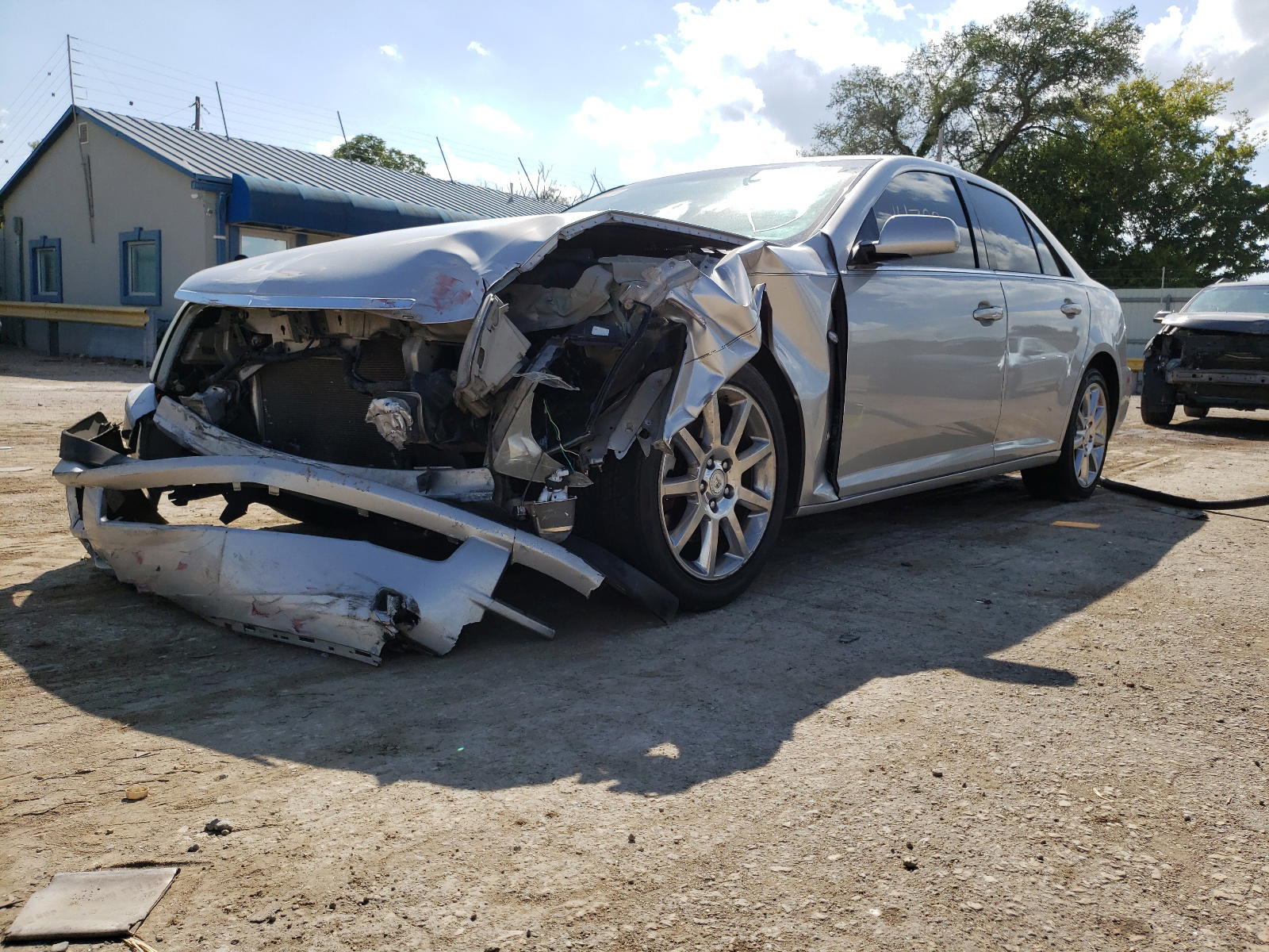 Photo 2 from auction – 2007 CADILLAC STS with VIN 1G6DW677970132421
