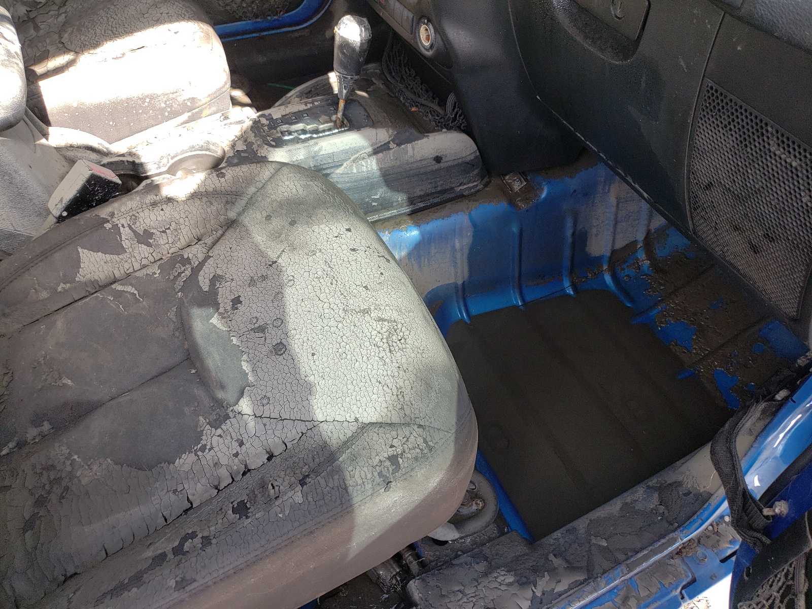 Photo 9 from auction – 2016 JEEP WRANGLER U with VIN 1C4BJWDGXGL114368