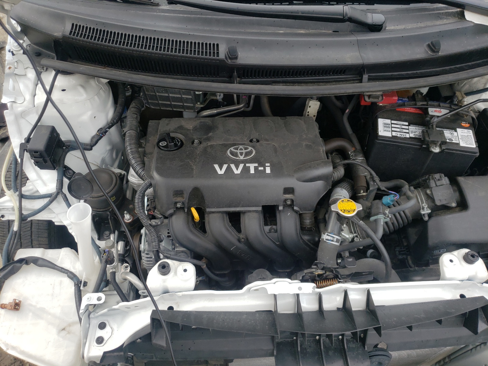 Photo 7 from auction – 2011 TOYOTA YARIS with VIN JTDJT4K32B5326219