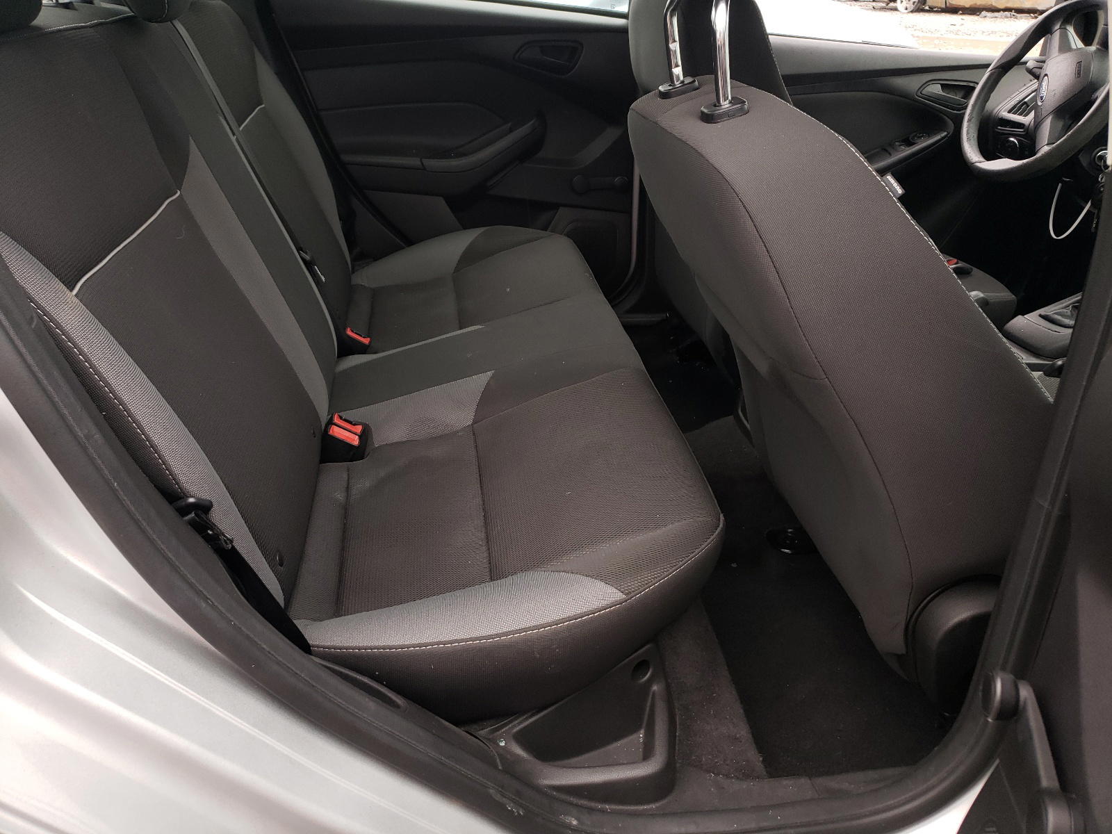Photo 6 from auction – 2012 FORD FOCUS S with VIN 1FAHP3E25CL321504
