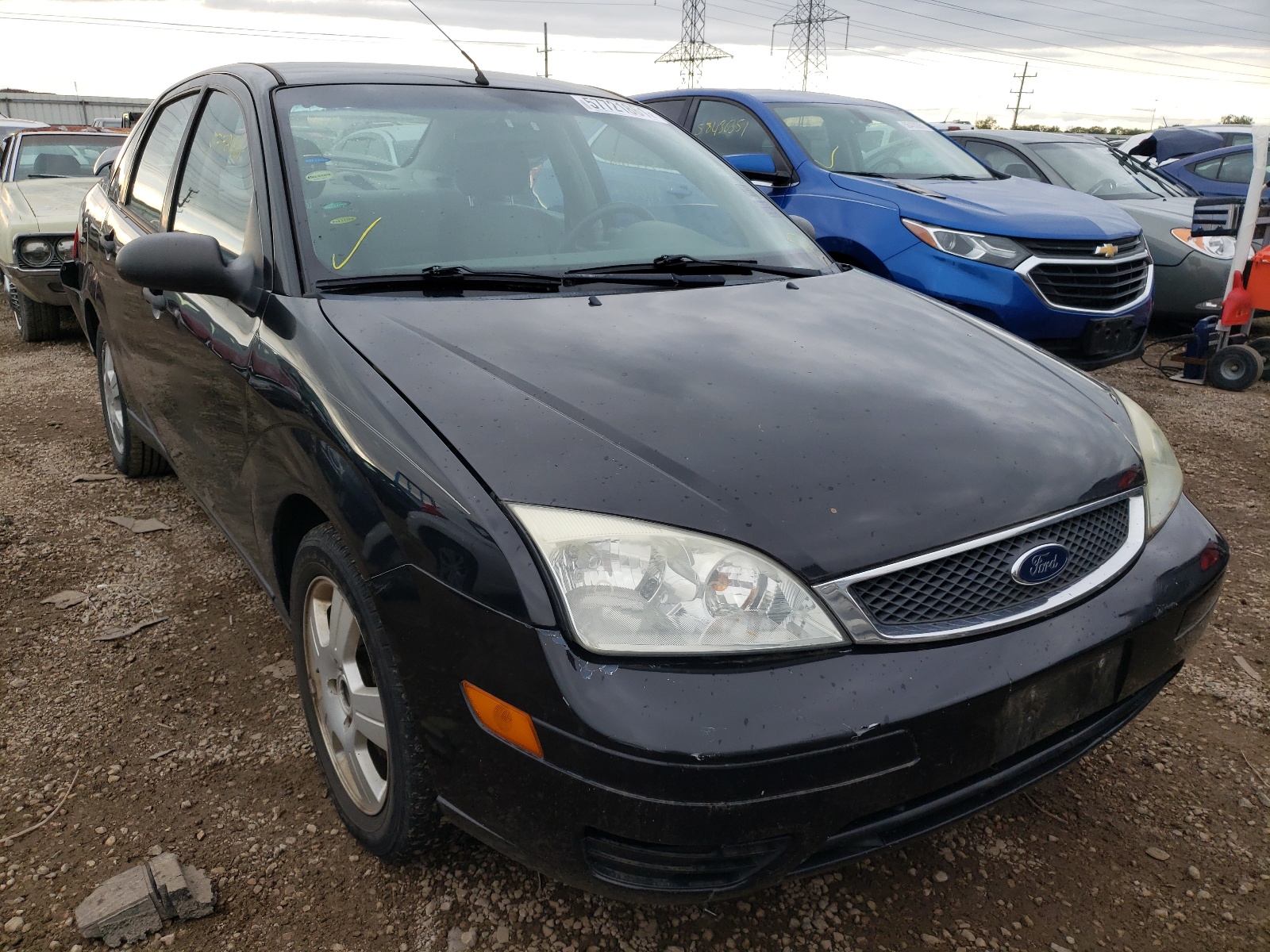Photo 1 from auction – 2005 FORD FOCUS ZX4 with VIN 1FAFP34N35W262697