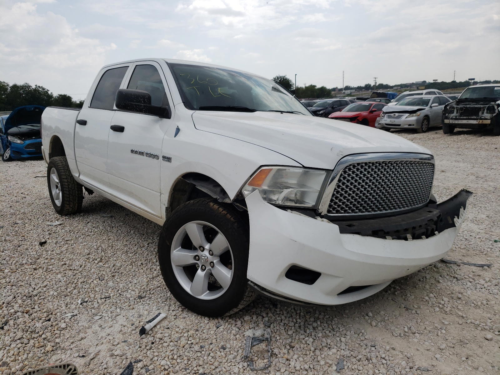 DODGE RAM 1500 S 2012 with VIN 1C6RD7KT8CS266653 - Photo from auction