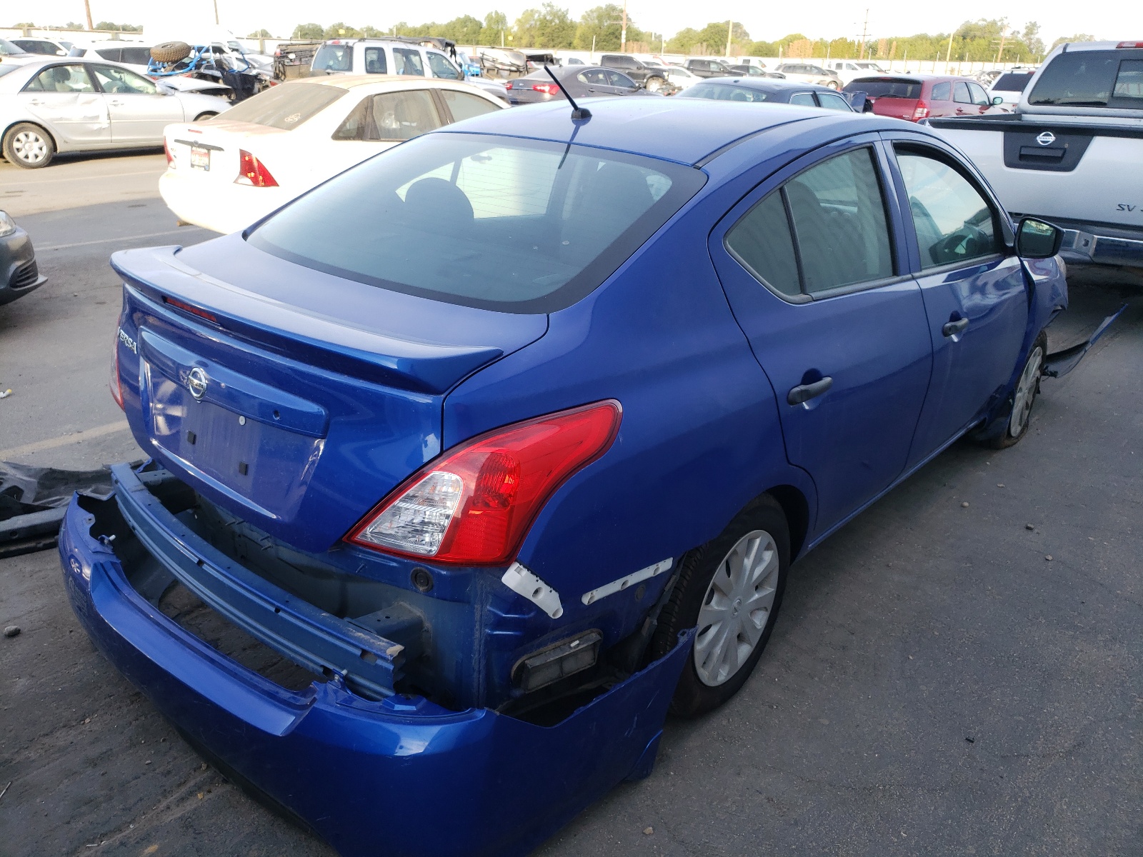 Photo 4 from auction – 2017 NISSAN VERSA S with VIN 3N1CN7AP2HL867128