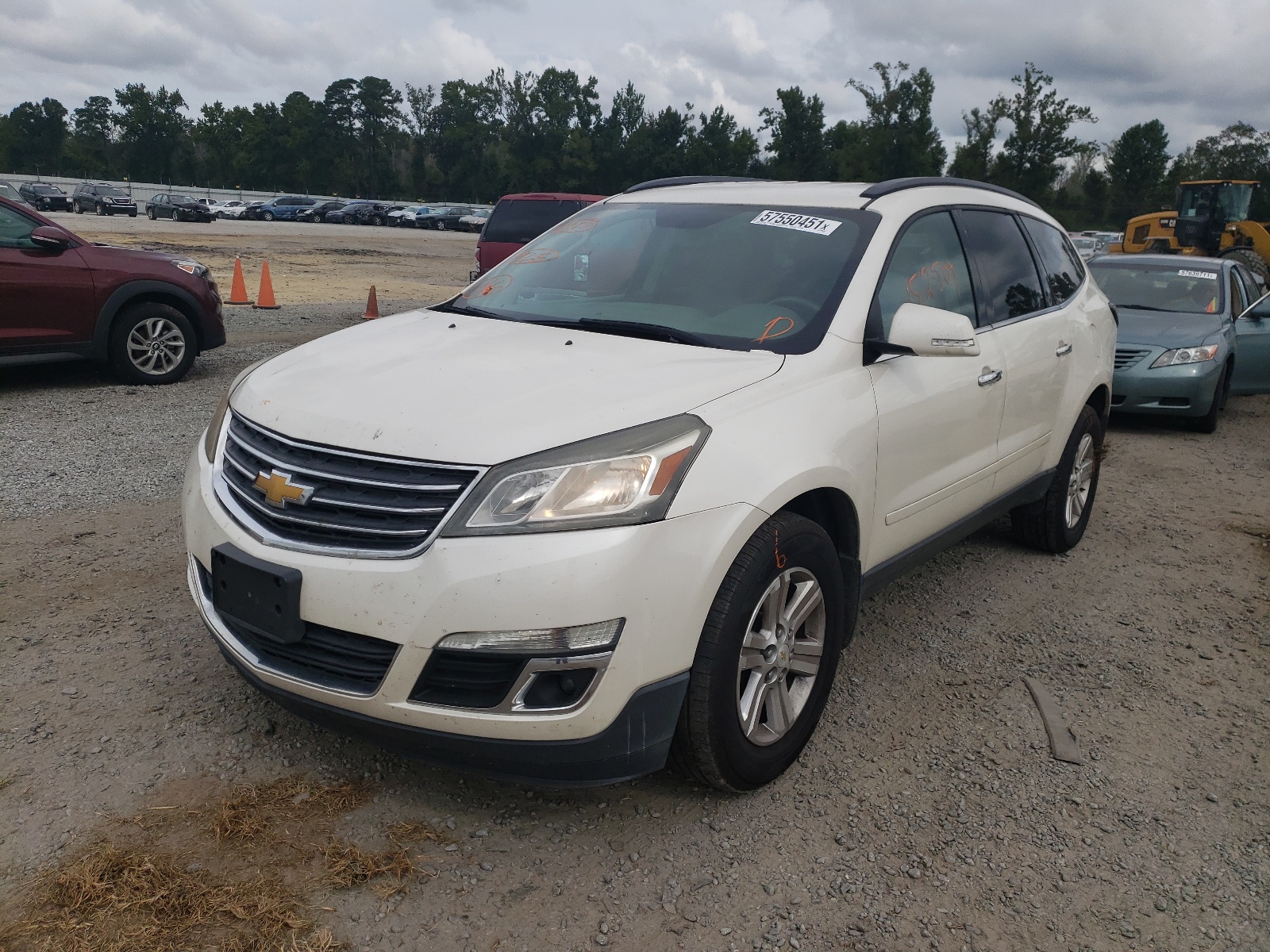 Photo 2 from auction – 2014 CHEVROLET TRAVERSE L with VIN 1GNKVGKDXEJ253659