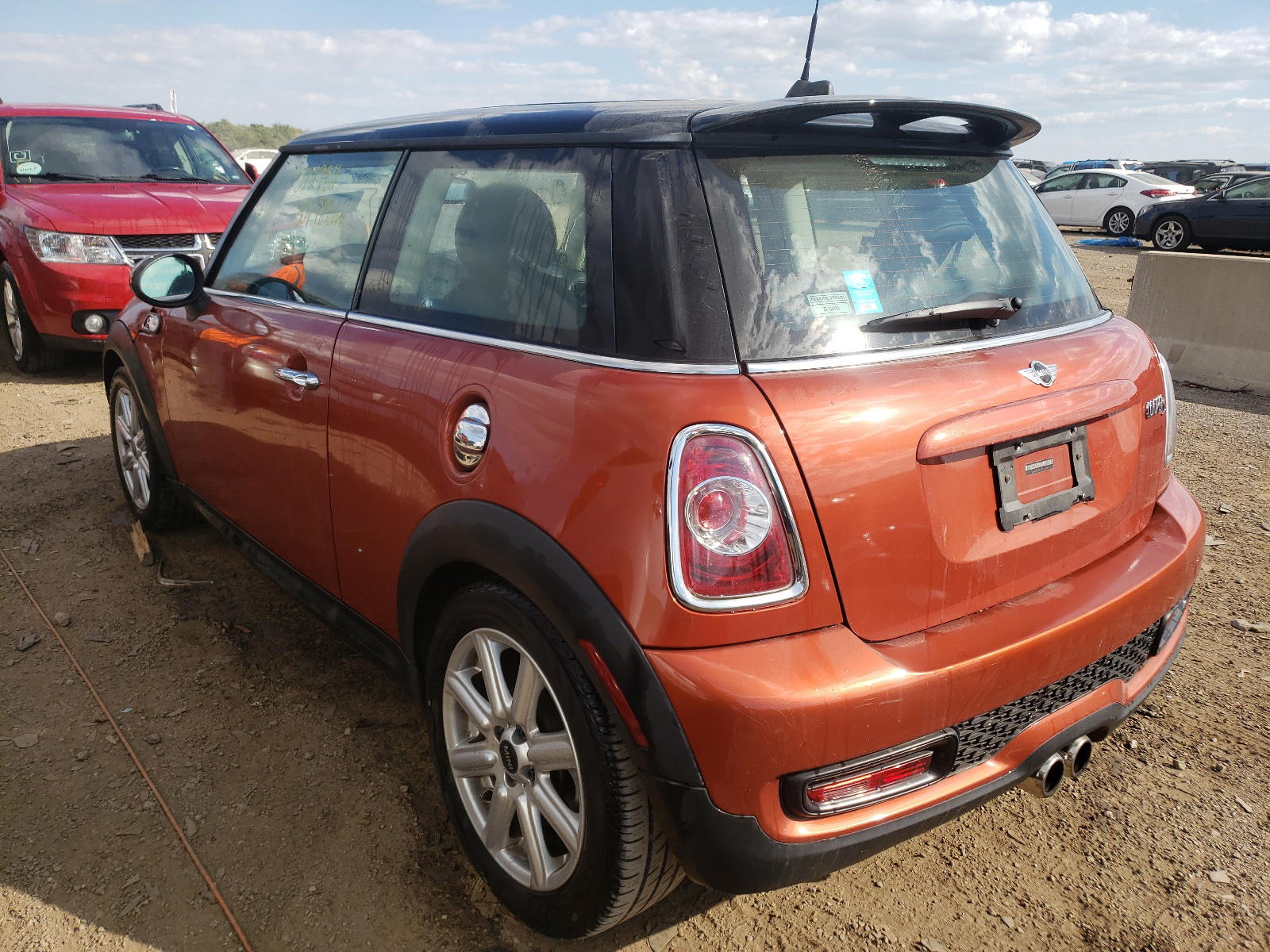 Photo 3 from auction – 2013 MINI COOPER S with VIN WMWSV3C52DT392080