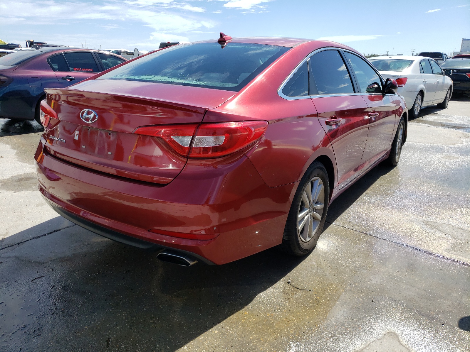 Photo 4 from auction – 2016 HYUNDAI SONATA SE with VIN 5NPE24AF1GH346257