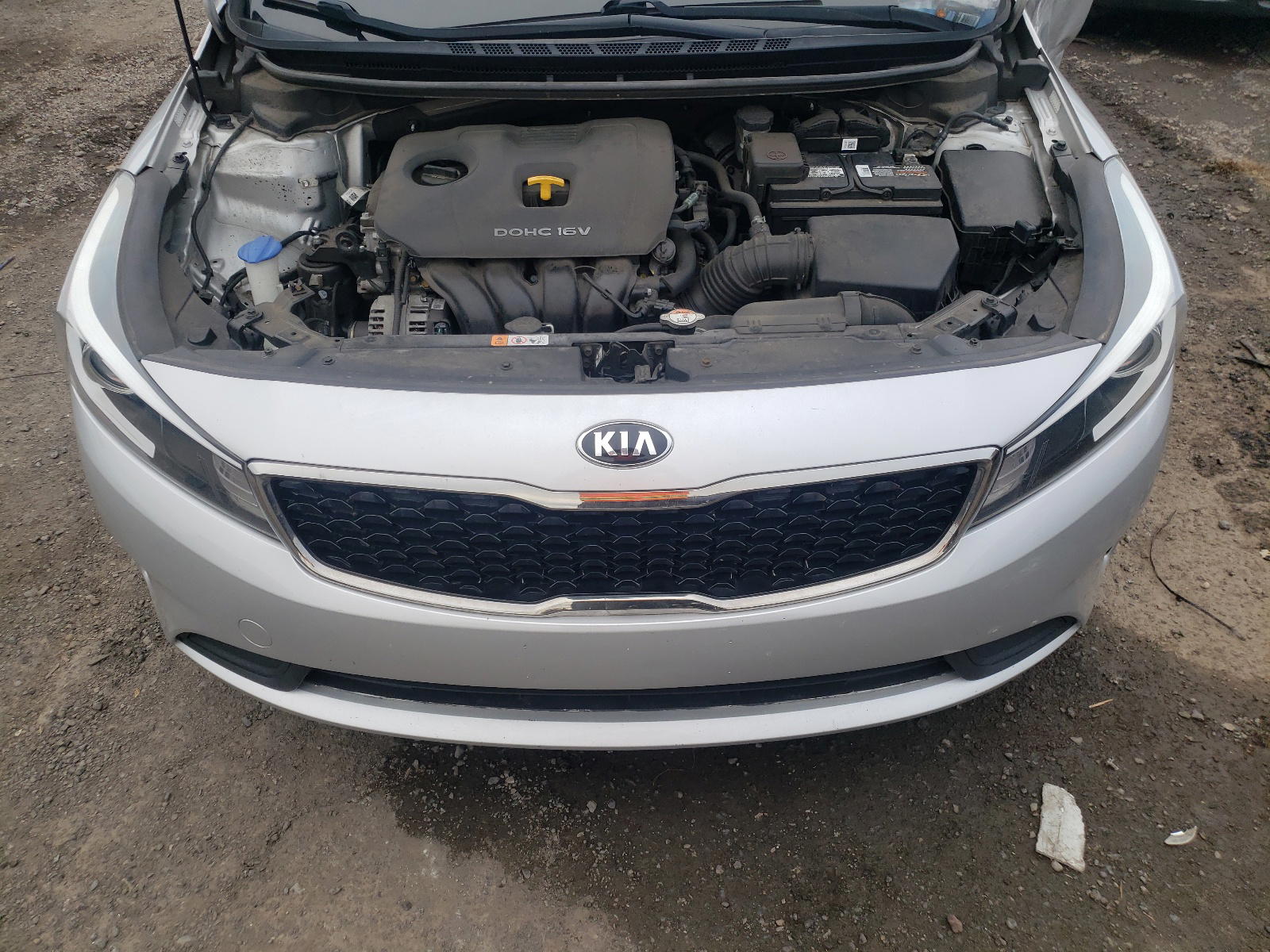 Photo 7 from auction – 2017 KIA FORTE LX with VIN 3KPFK4A75HE020058