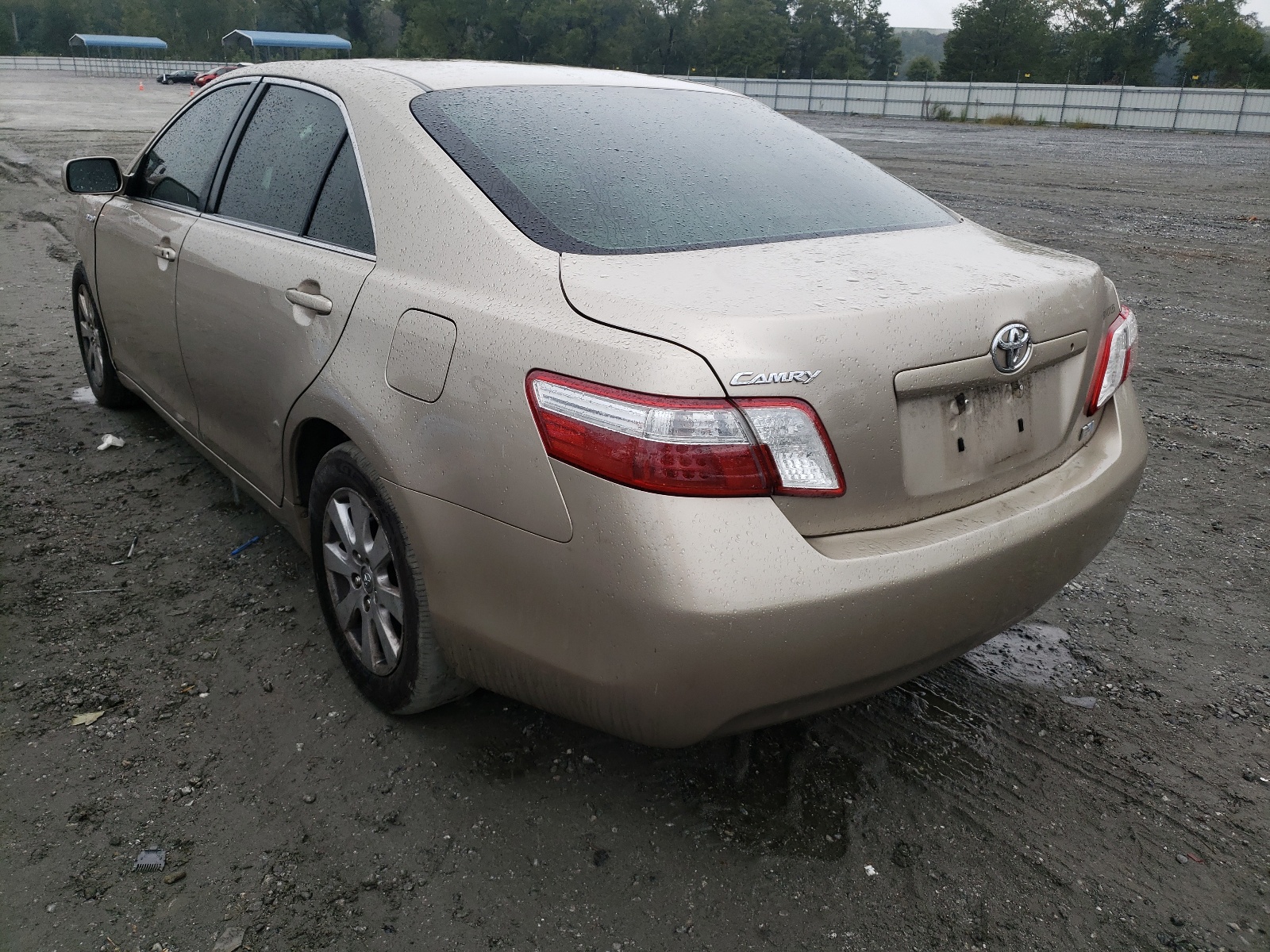 Photo 3 from auction – 2007 TOYOTA CAMRY HYBR with VIN JTNBB46K673020342