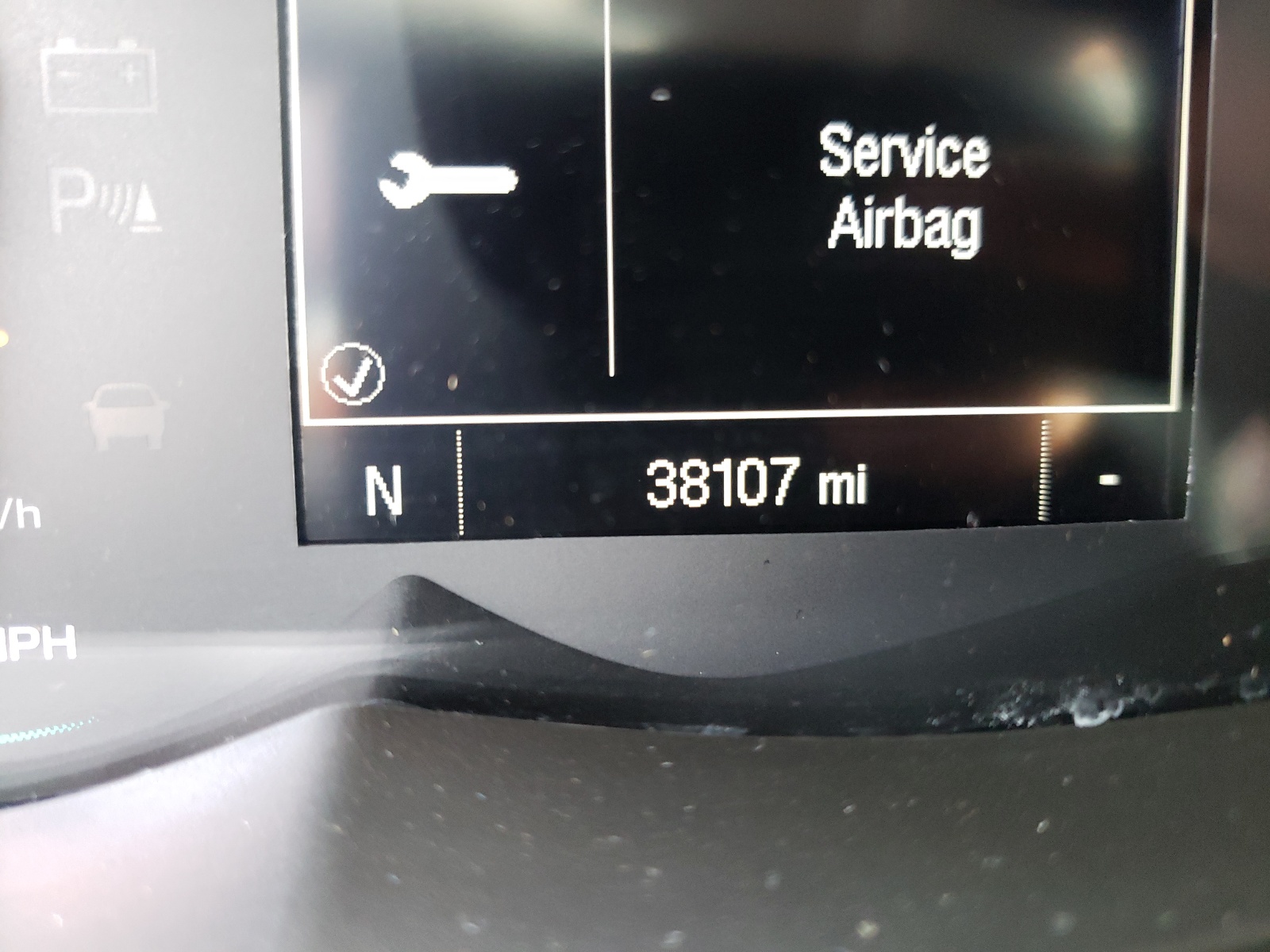 Photo 8 from auction – 2018 CHEVROLET TRAX LS with VIN 3GNCJNSB8JL371103