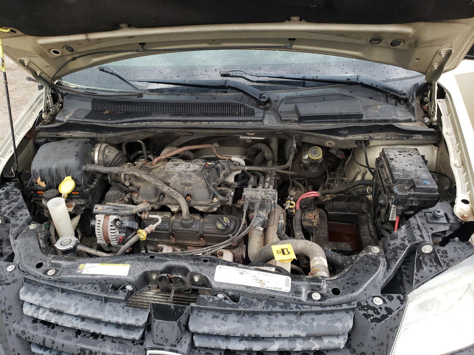 Photo 11 from auction – 2010 DODGE GRAND CARA with VIN 2D4RN4DE1AR239038