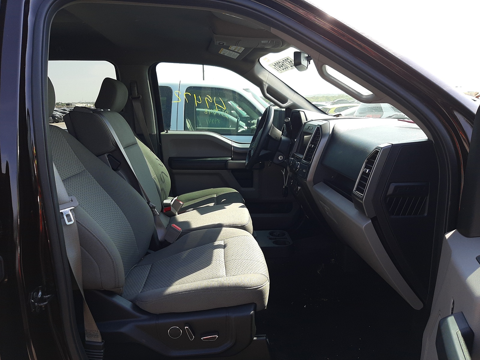 Photo 5 from auction – 2018 FORD F150 SUPER with VIN 1FTEW1C5XJKC79352