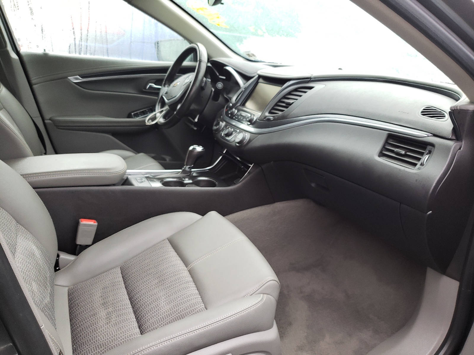 Photo 5 from auction – 2019 CHEVROLET IMPALA LT with VIN 2G11Z5SA7K9145535