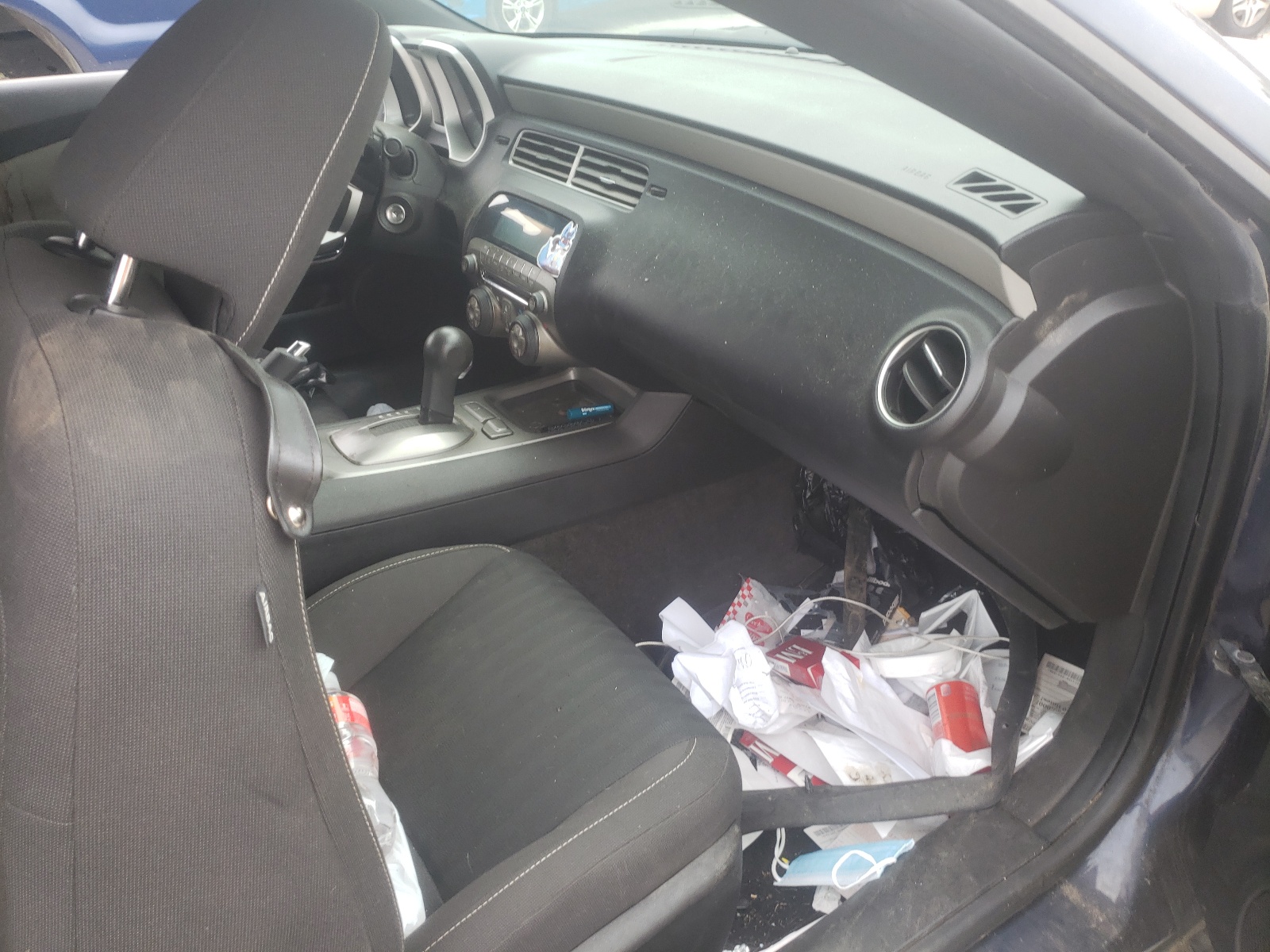 Фото 5 с аукциона – 2011 CHEVROLET CAMARO LS с VIN 2G1FA1ED6B9112893
