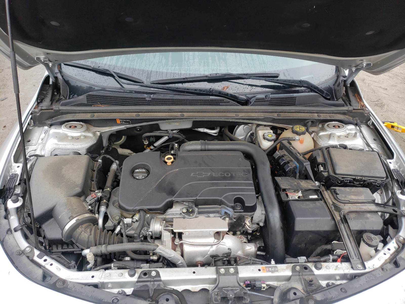 Photo 7 from auction – 2017 CHEVROLET MALIBU LT with VIN 1G1ZE5ST1HF173024