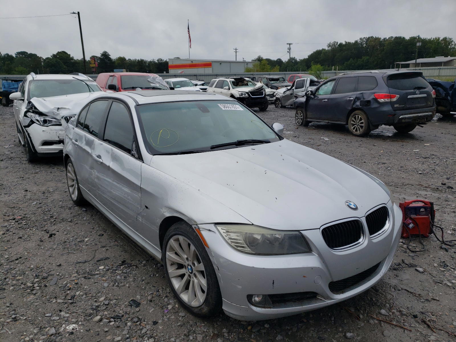 BMW 328 I 2011 with VIN WBAPH7G58BNM56669 - Photo from auction