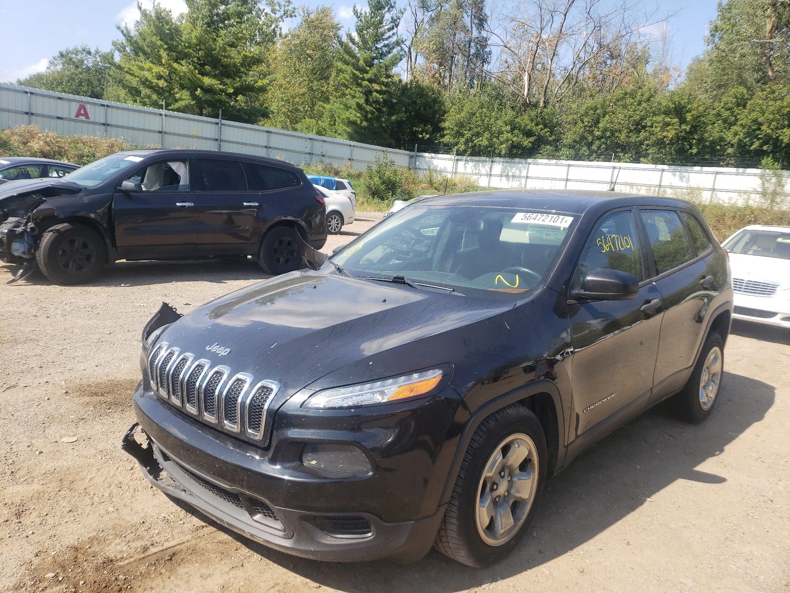 Photo 2 from auction – 2014 JEEP CHEROKEE S with VIN 1C4PJLABXEW212583