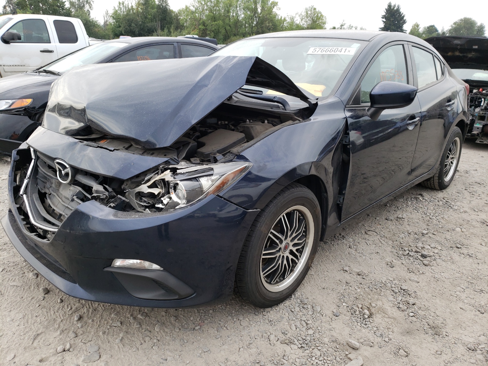 Photo 2 from auction – 2015 MAZDA 3 SPORT with VIN JM1BM1U78F1239633