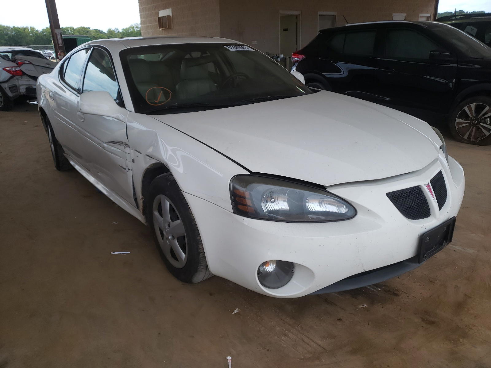 PONTIAC GRAND PRIX 2007 with VIN 2G2WP552X71222304 - Photo from auction