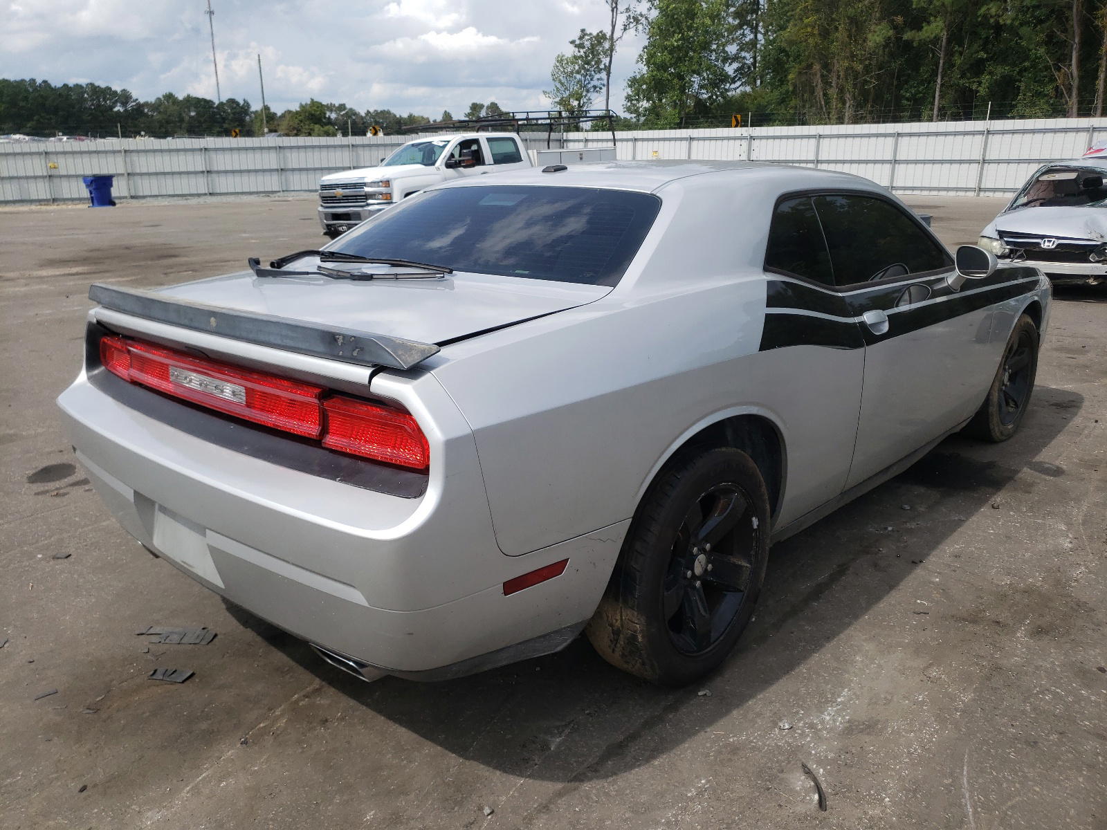 Photo 4 from auction – 2012 DODGE CHALLENGER with VIN 2C3CDYAG3CH226128