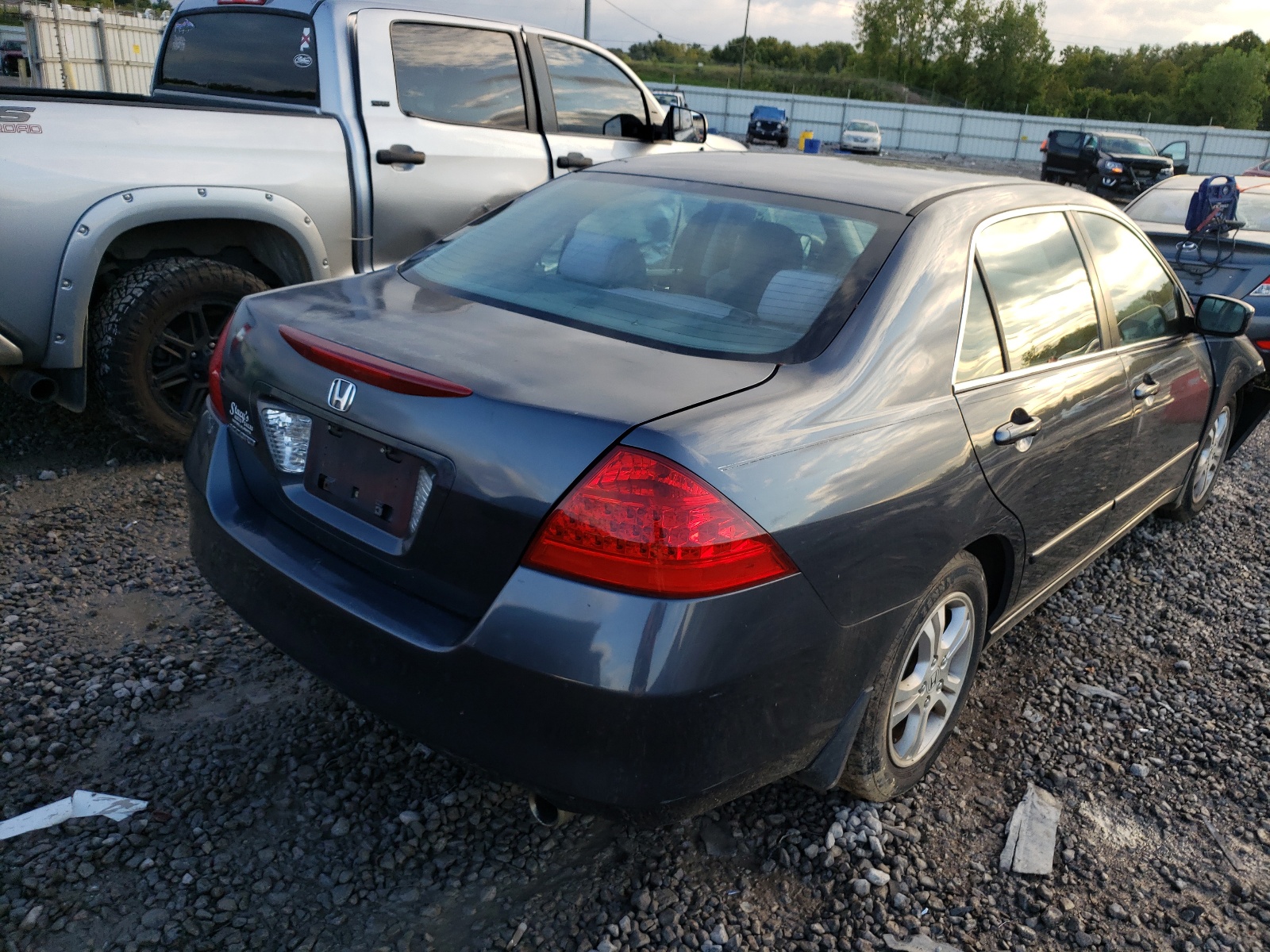 Photo 4 from auction – 2007 HONDA ACCORD EX with VIN 1HGCM56757A054760