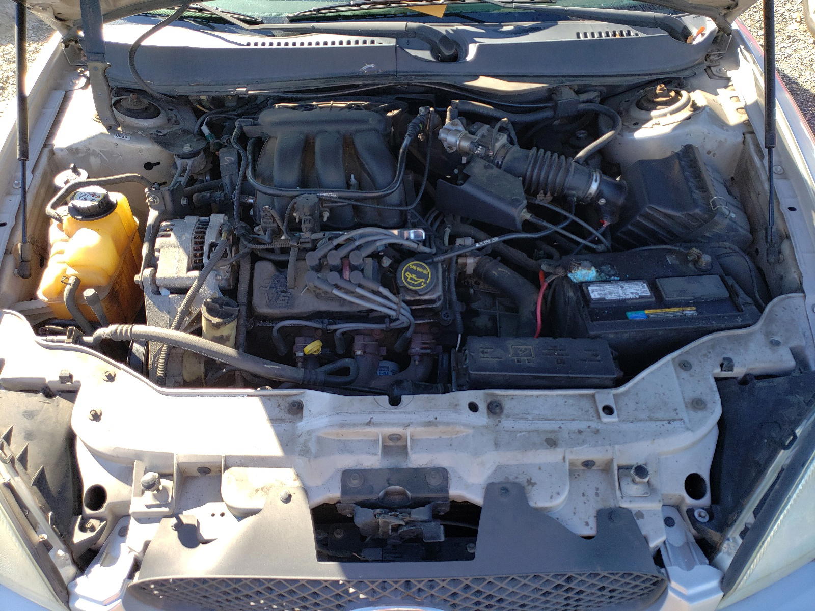 Photo 7 from auction – 2004 FORD TAURUS SE with VIN 1FAFP53U54G196120